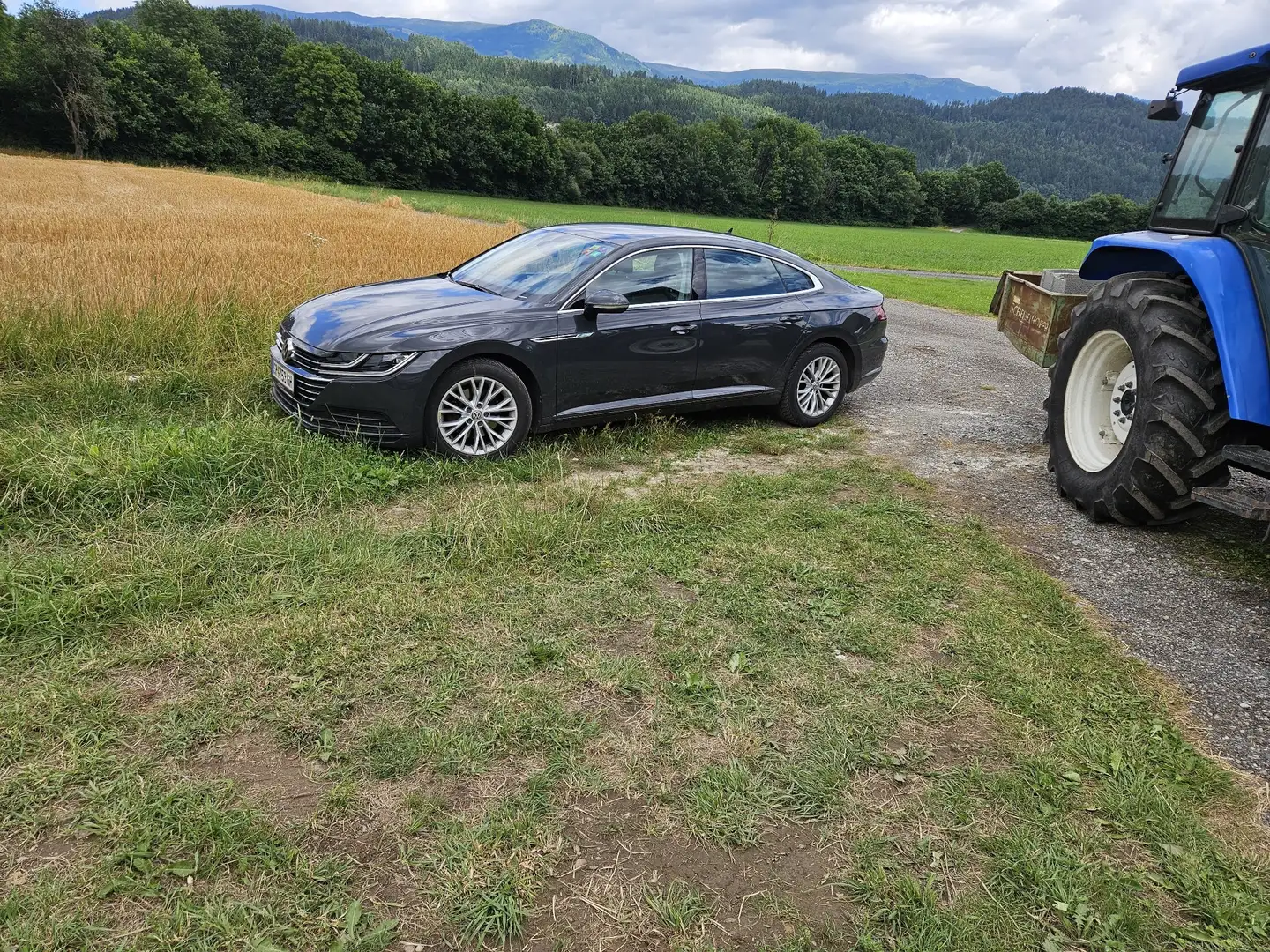 Volkswagen Arteon Elegance 2,0 TDI SCR Gris - 2