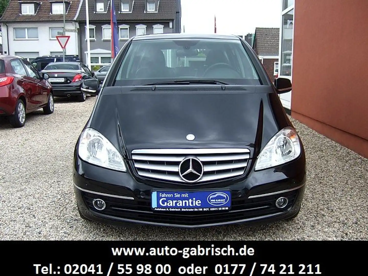 Mercedes-Benz A 180 A 180,Avantgarde BlueEfficiency Noir - 2