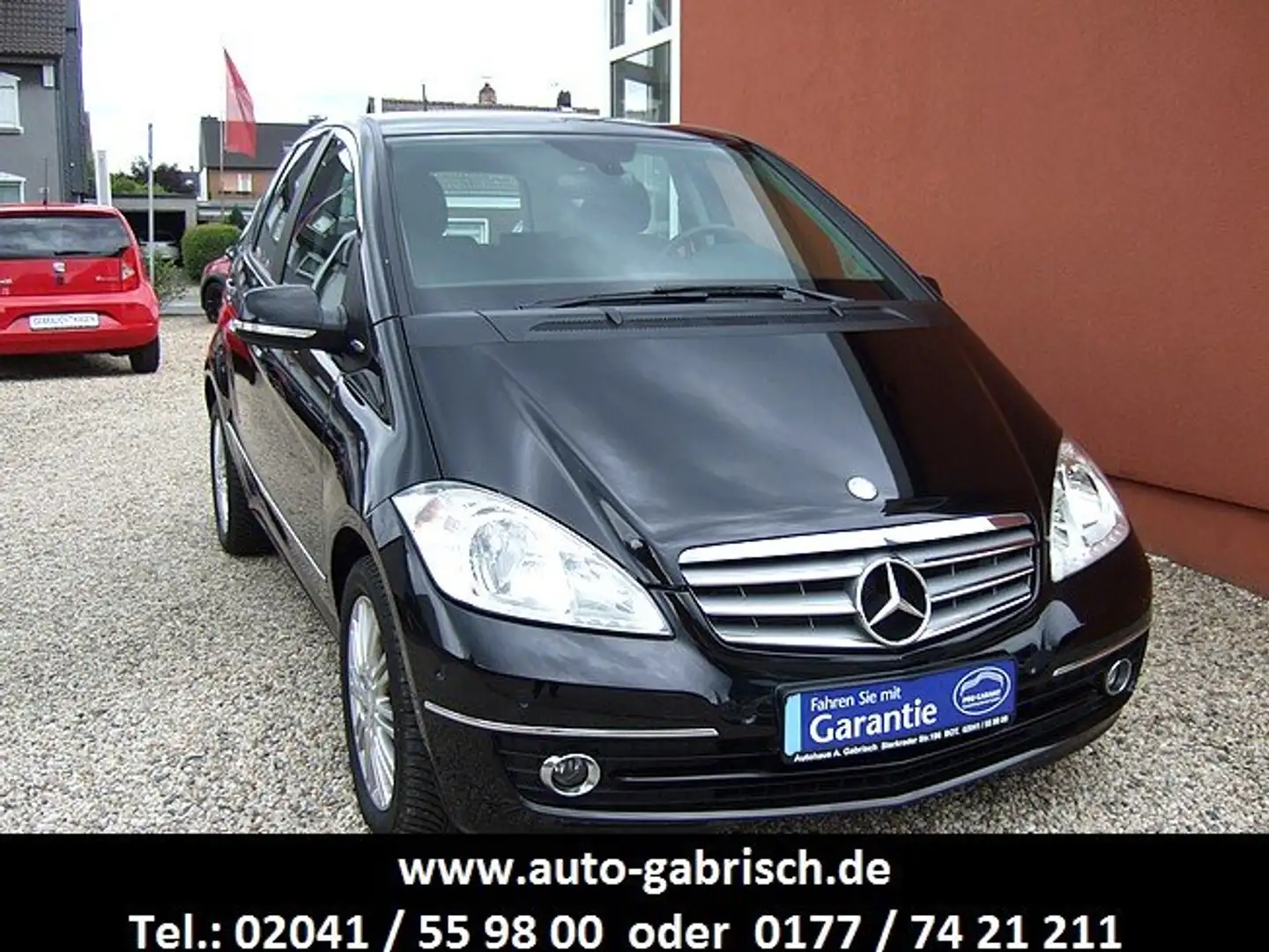 Mercedes-Benz A 180 A 180,Avantgarde BlueEfficiency Noir - 1