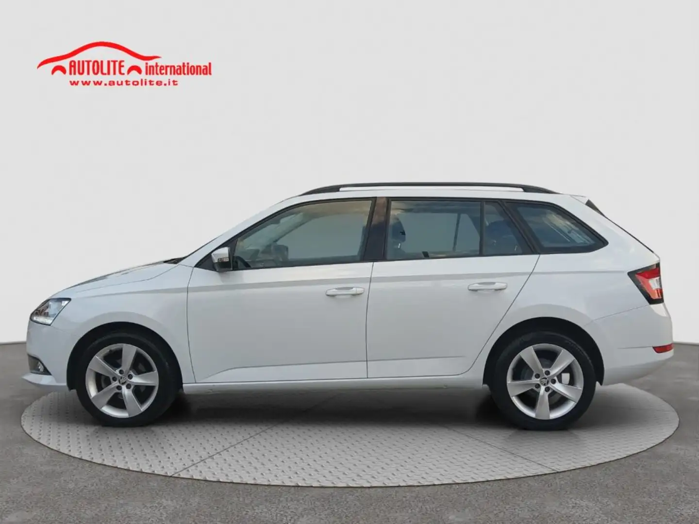Skoda Fabia 1.0 TSI Wagon Design Edition Wit - 2