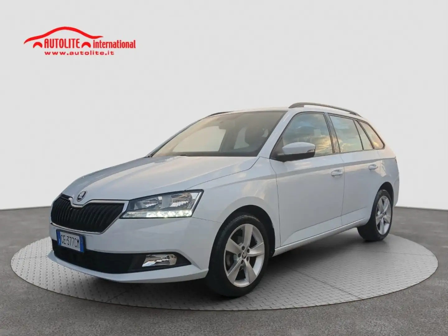 Skoda Fabia 1.0 TSI Wagon Design Edition Wit - 1