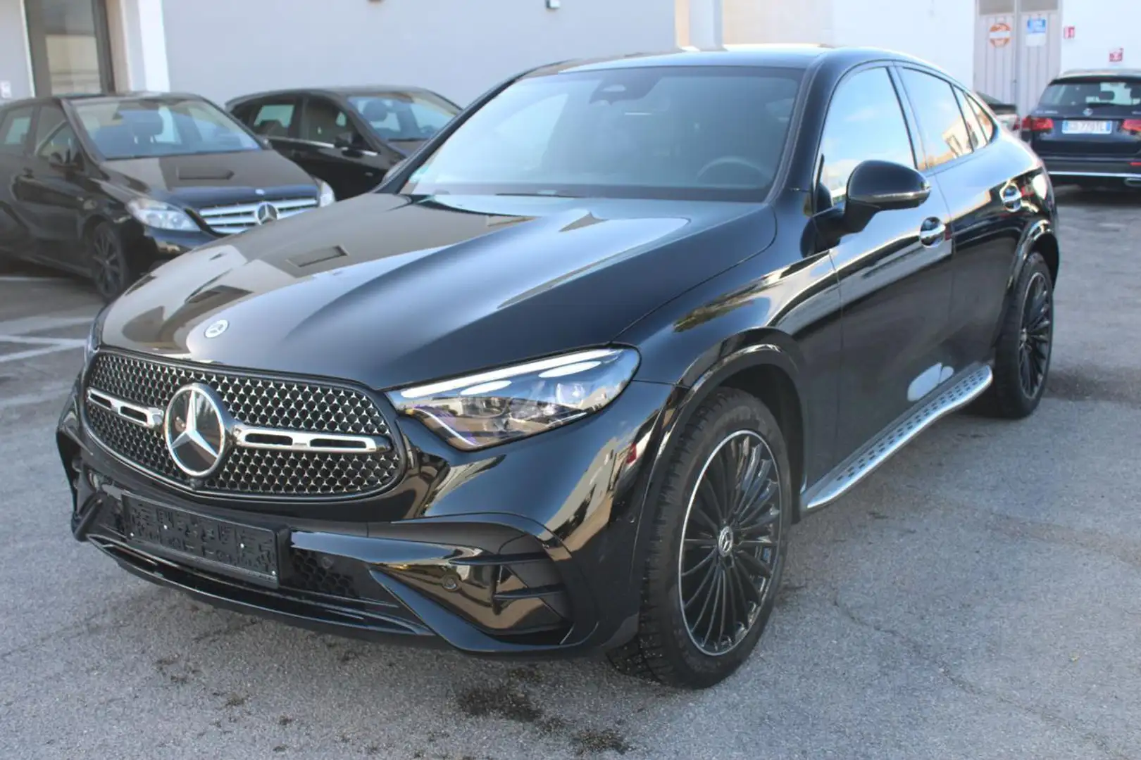 Mercedes-Benz GLC 220 d 4Matic Mild hybrid Coupé AMG Line Premium Plus Noir - 1