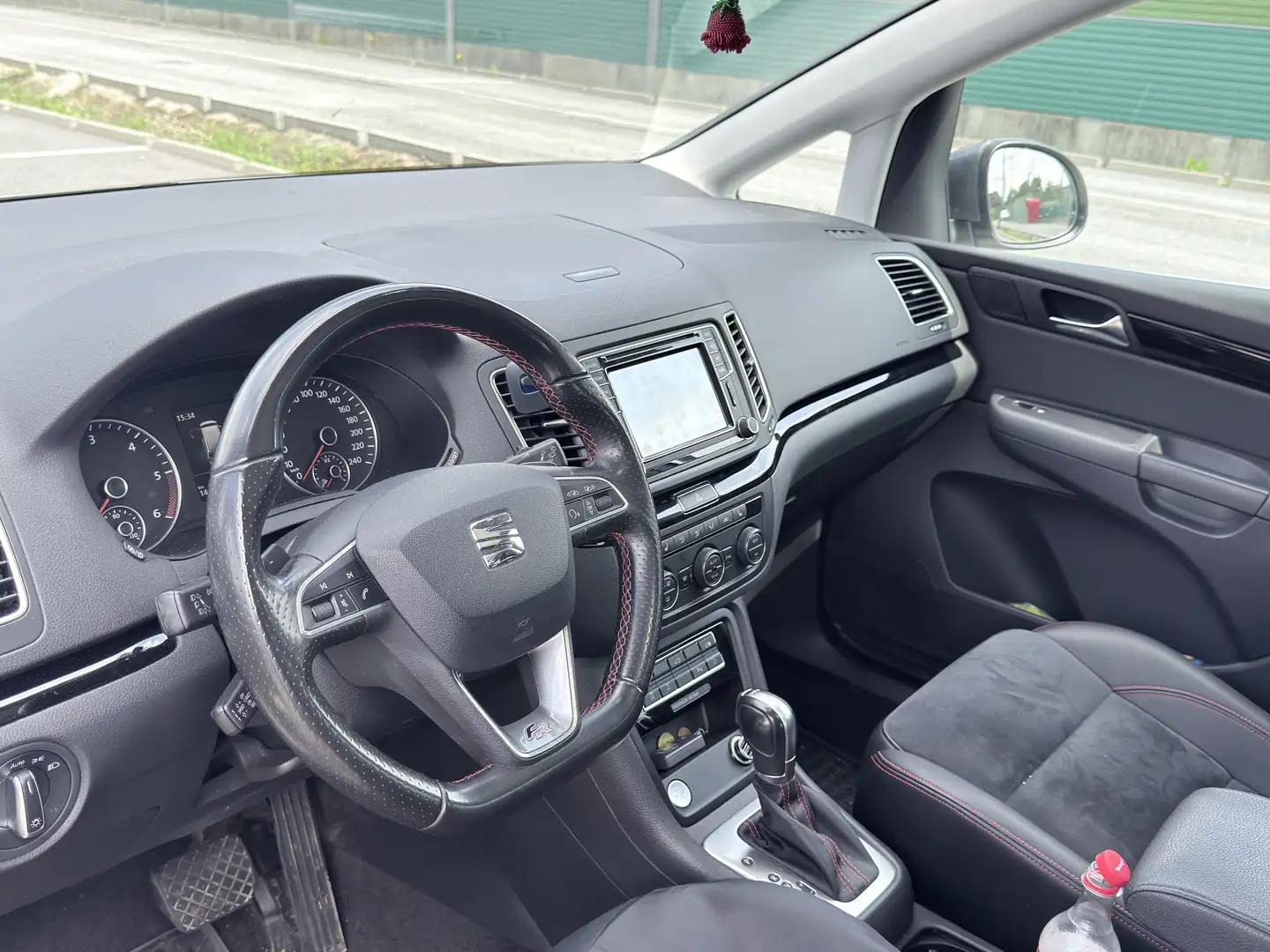 SEAT Alhambra FR 2,0 TDI CR DSG Weiß - 1