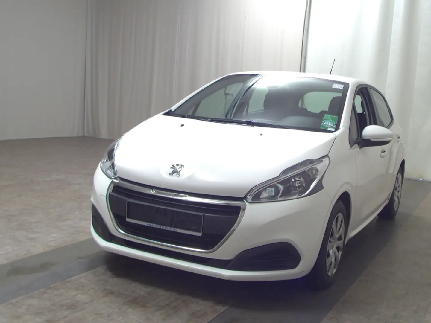 Peugeot 208 1.5 BlueHDI Active Navi SHZ PDC Bluetooth Weiß - 2