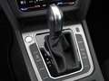 Volkswagen Passat Variant 2.0 TDI Aut LED RADAR NAVI SITZHZG Silber - thumbnail 16