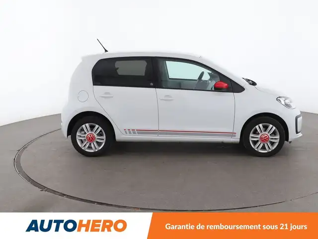 Volkswagen up! view 7
