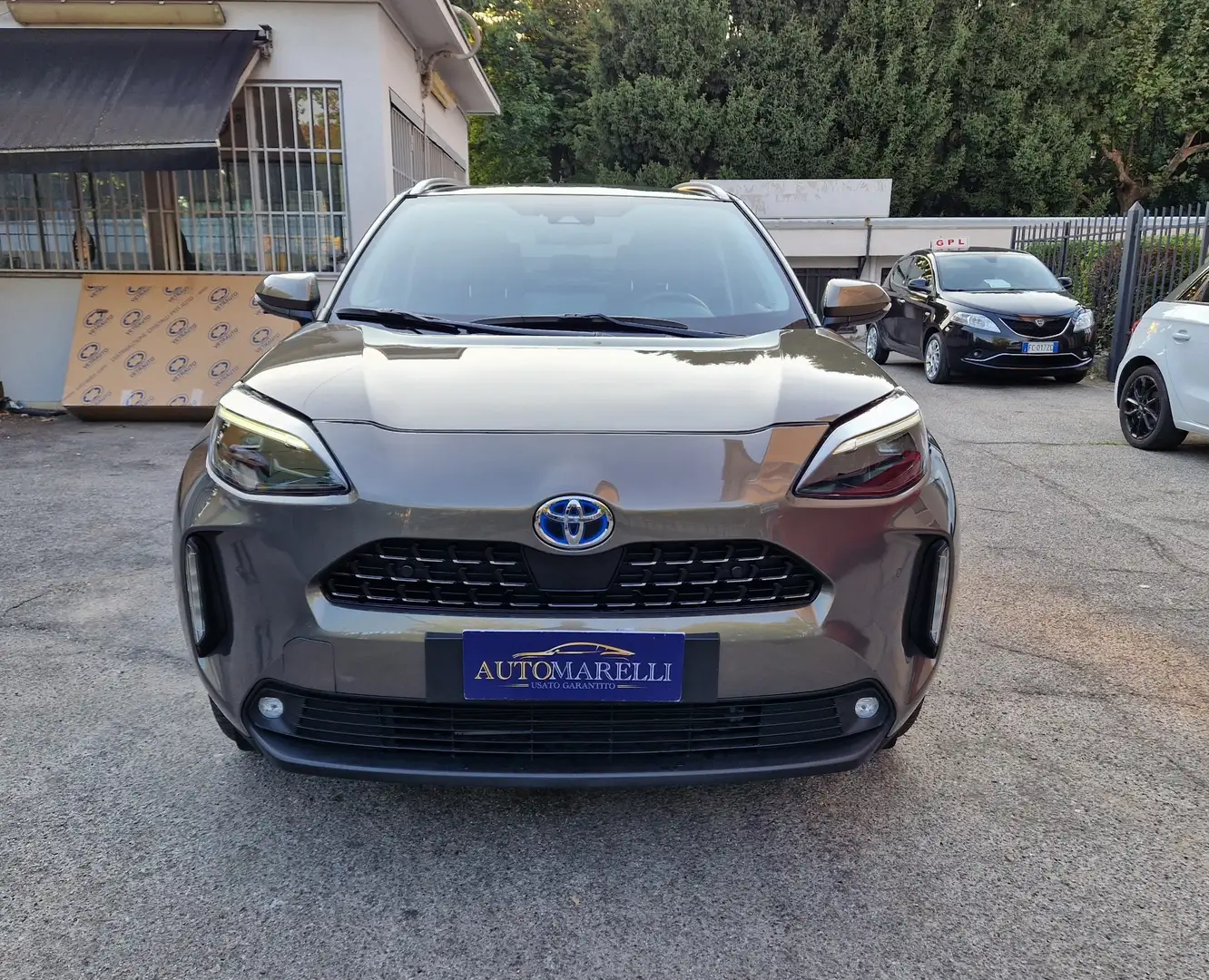 Toyota Yaris Yaris Cross 1.5h Premiere fwd 116cv e-cvt Beige - 2