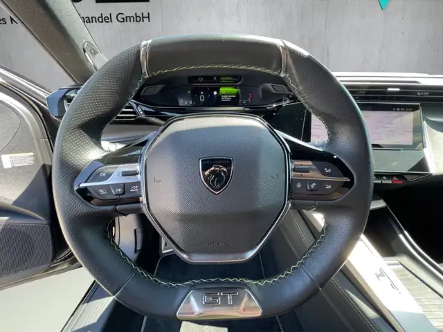 Peugeot 308 view 10