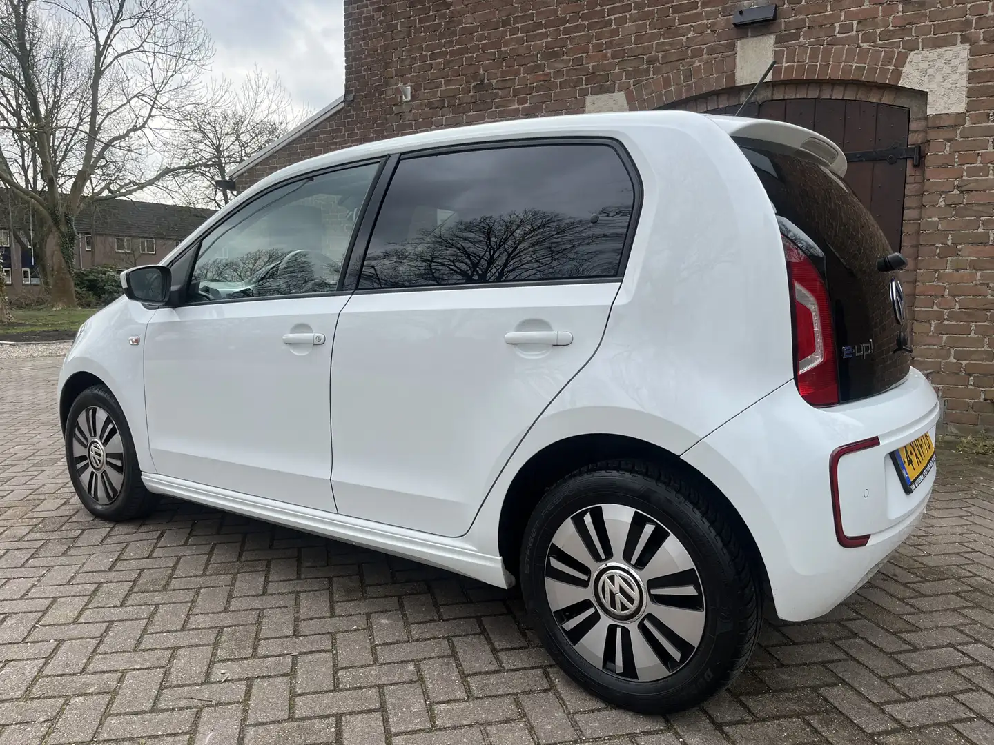 Volkswagen e-up! e-Up! Automaat Clima/Stoelverw/Cruise/LMV/PDC White - 2