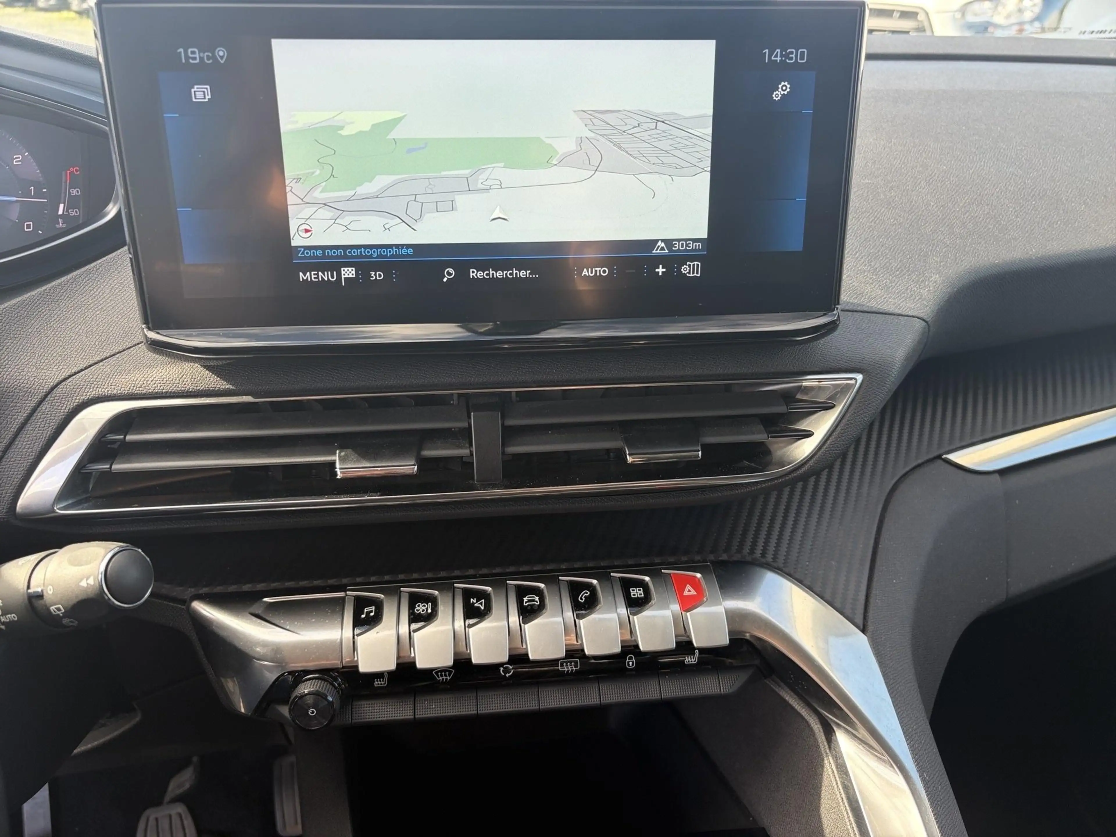 Peugeot 5008 1.2 PureTech 96kW S&S 7 PLACES — photo 3