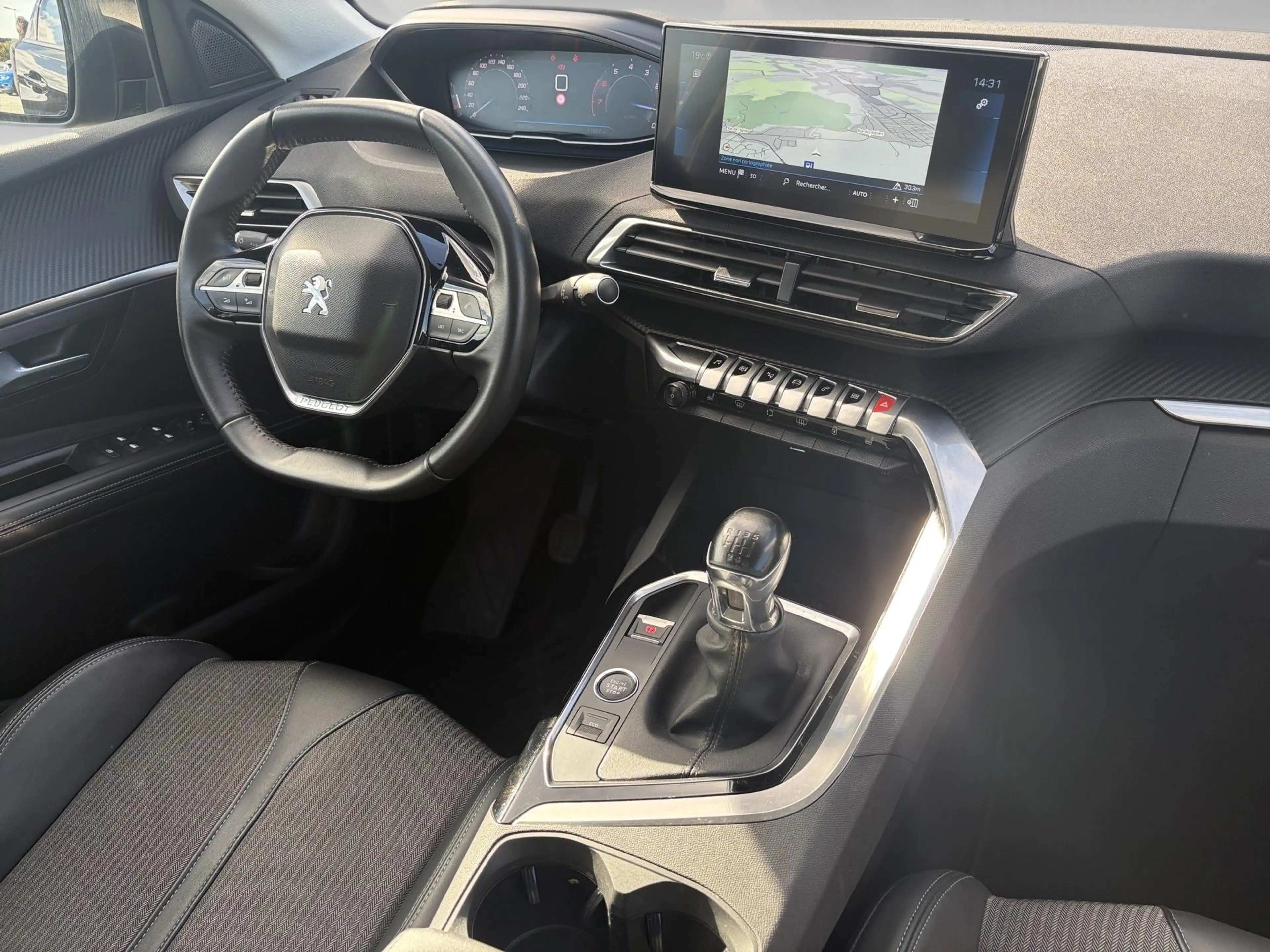 Peugeot 5008 1.2 PureTech 96kW S&S 7 PLACES — photo 6