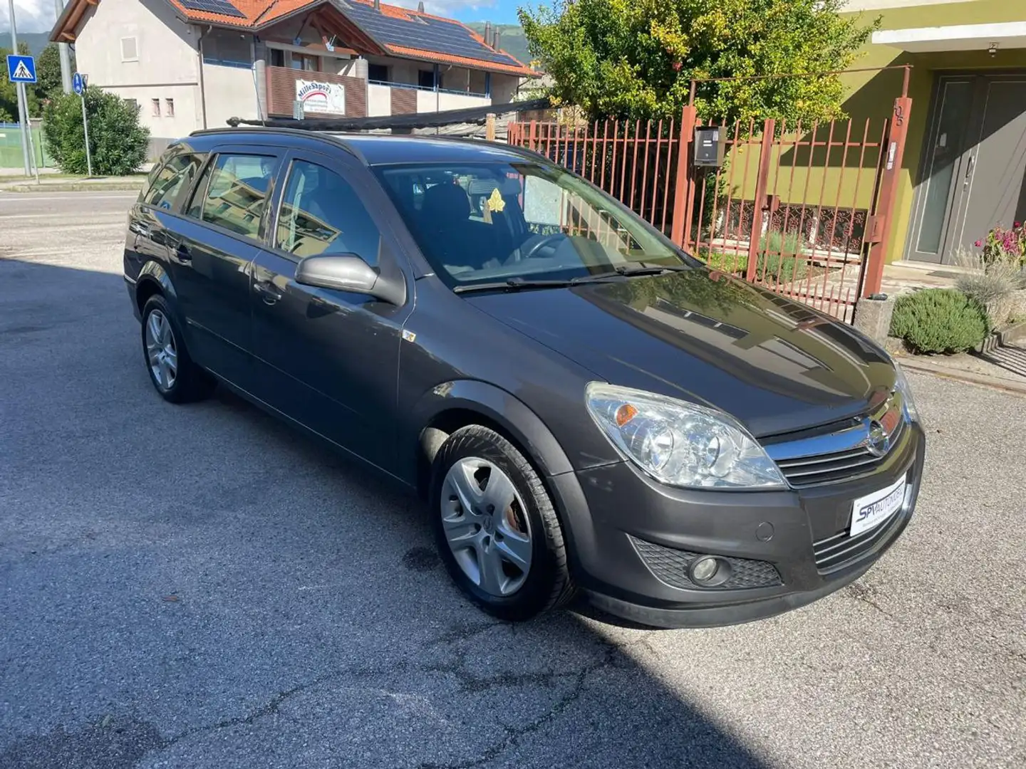 Opel Astra 1.6 BENZINA Station Wagon Enjoy Grigio - 1