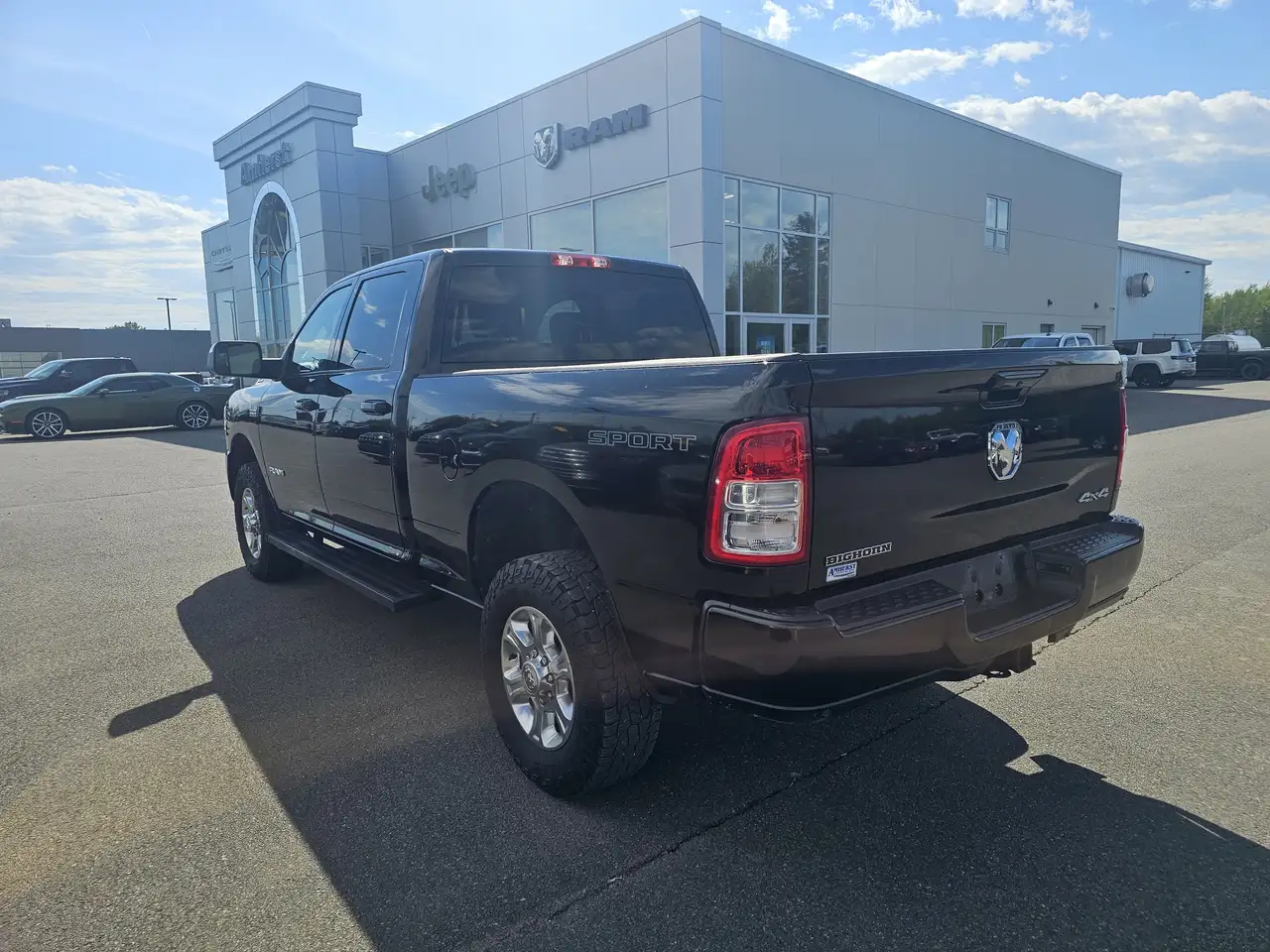 RAM 2500 снимка RAM 2500