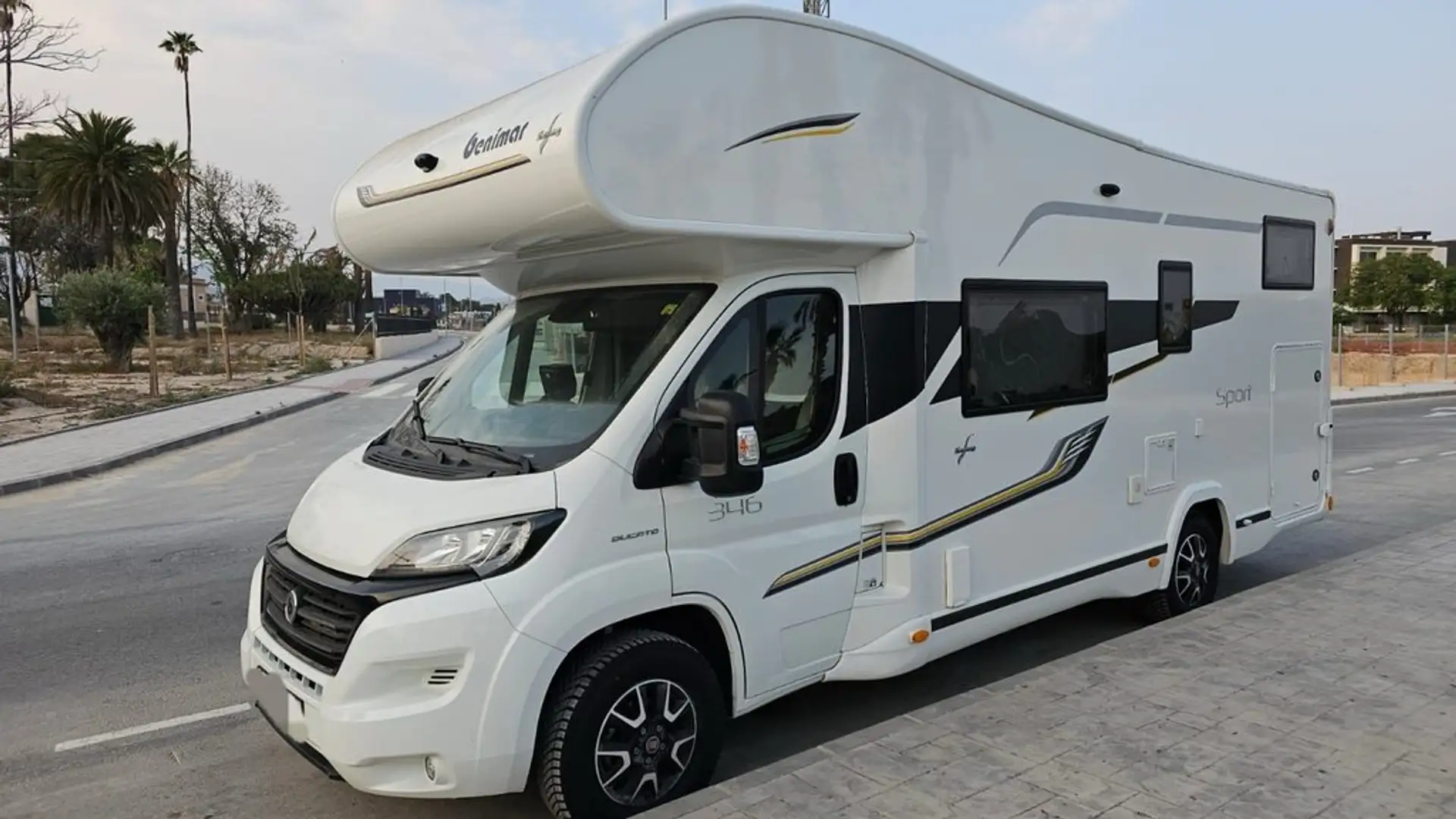 Fiat 131 Benimar 346 Blanco - 2