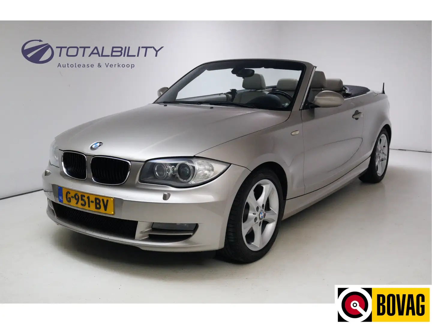 BMW 125 1-serie Cabrio 125i High Executive 28 PK | Keyless Grijs - 1