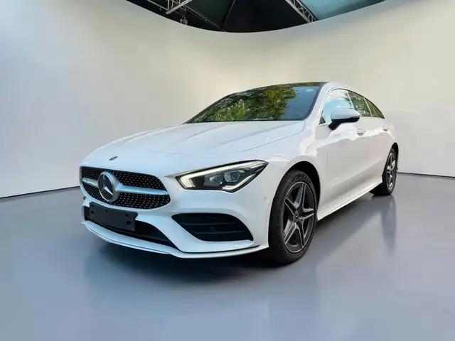 Mercedes-Benz CLA 250