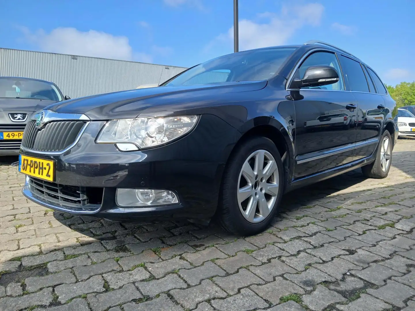 Skoda Superb Combi 1.8 TSI Elegance - Airco - Navi - Cruise - S Чорний - 2