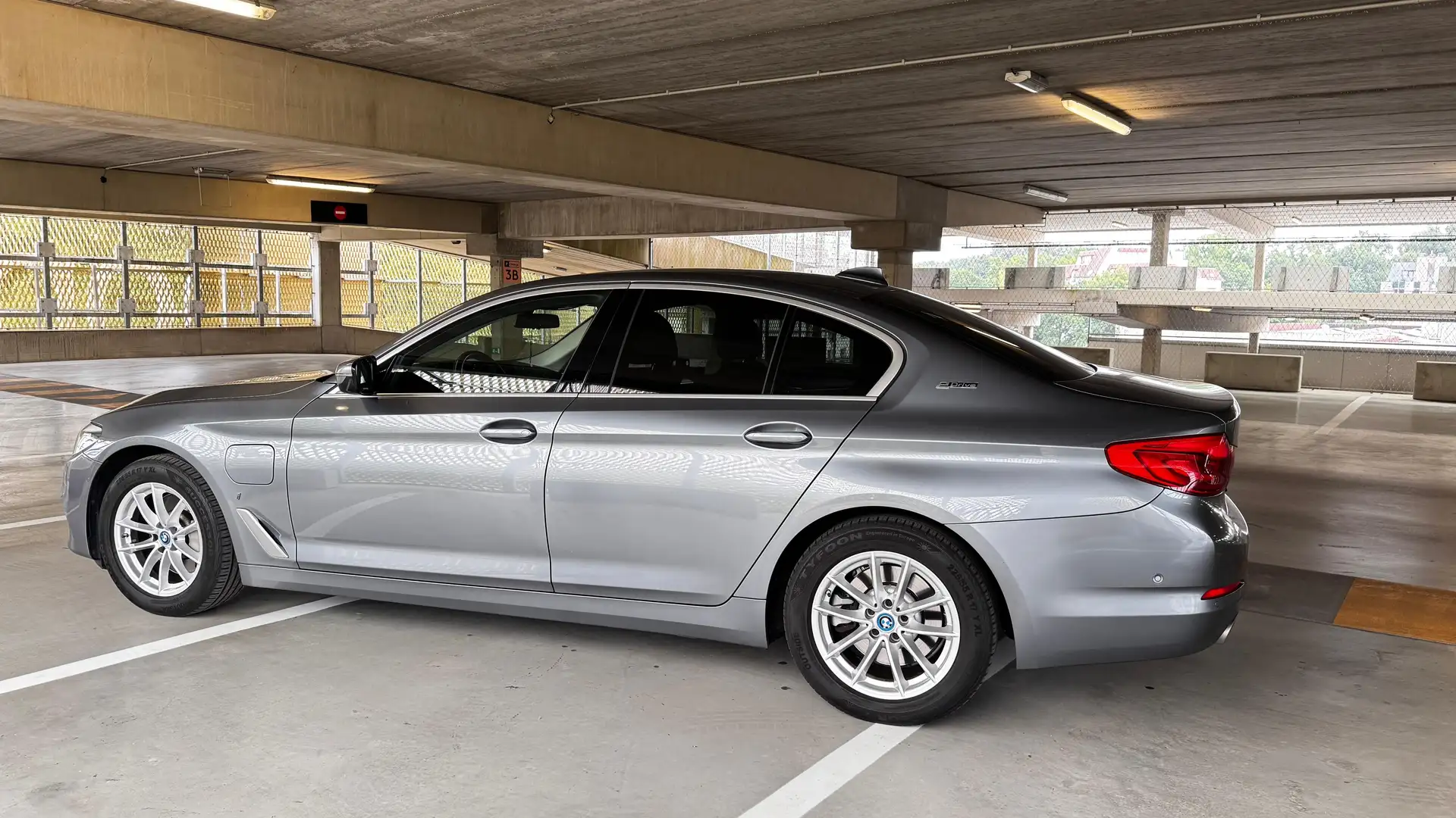 BMW 530 BMW 5 serie G30 - 1