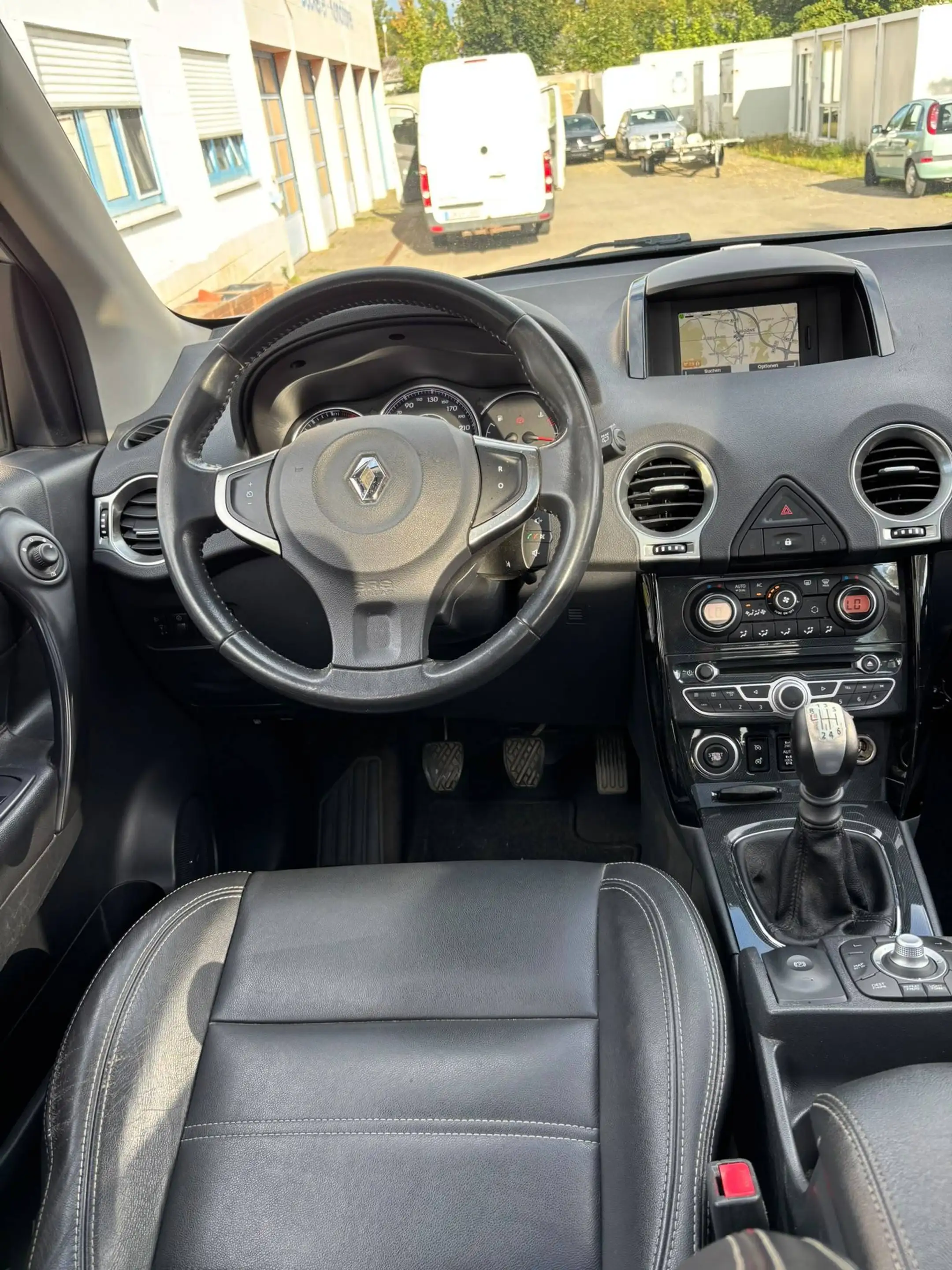 Renault Koleos Night*BOSE*AHK*LEDER*PANO*PDC*ALU*KEYLESS-ENTRY* — photo 12