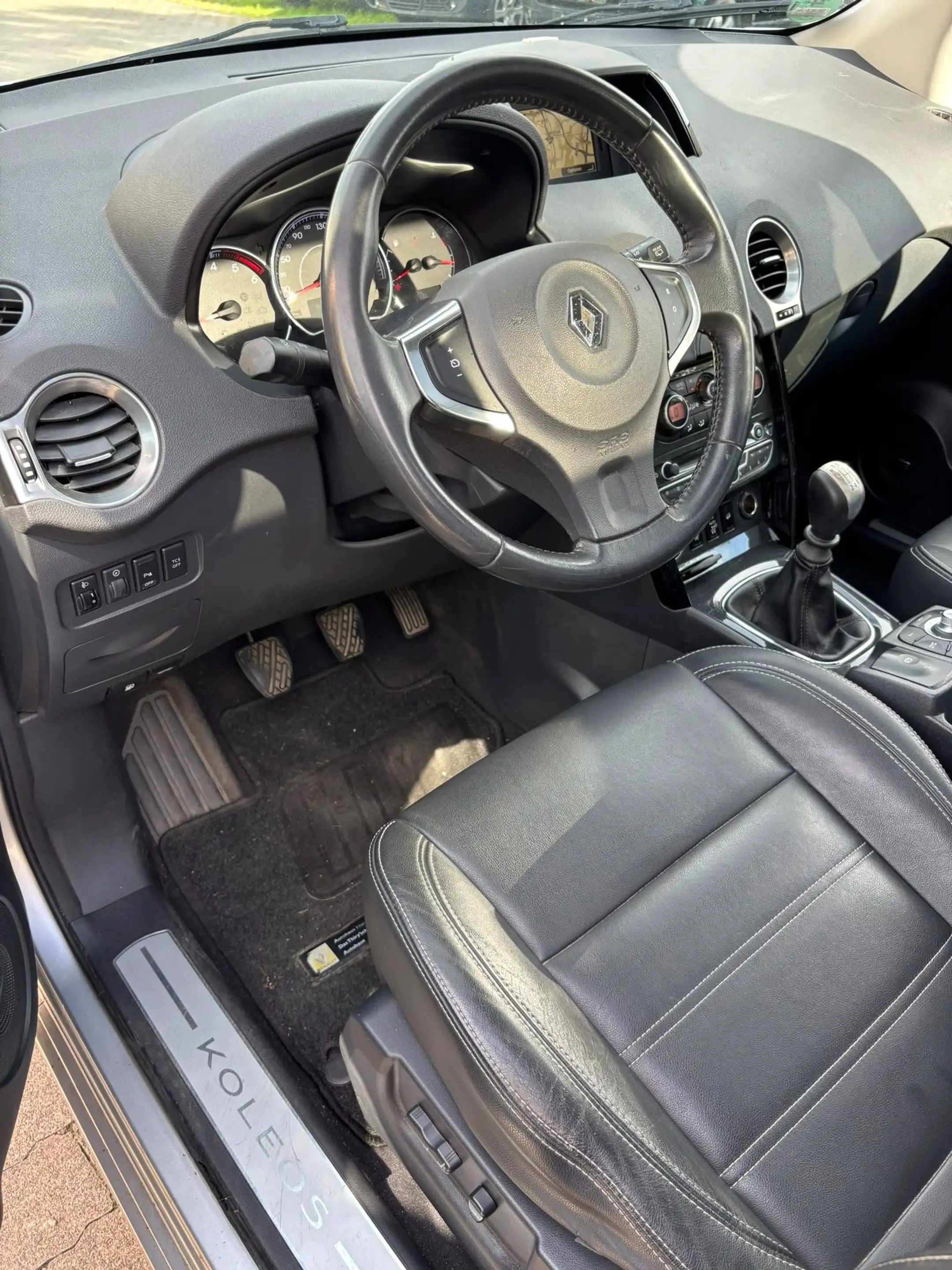 Renault Koleos Night*BOSE*AHK*LEDER*PANO*PDC*ALU*KEYLESS-ENTRY* — photo 11