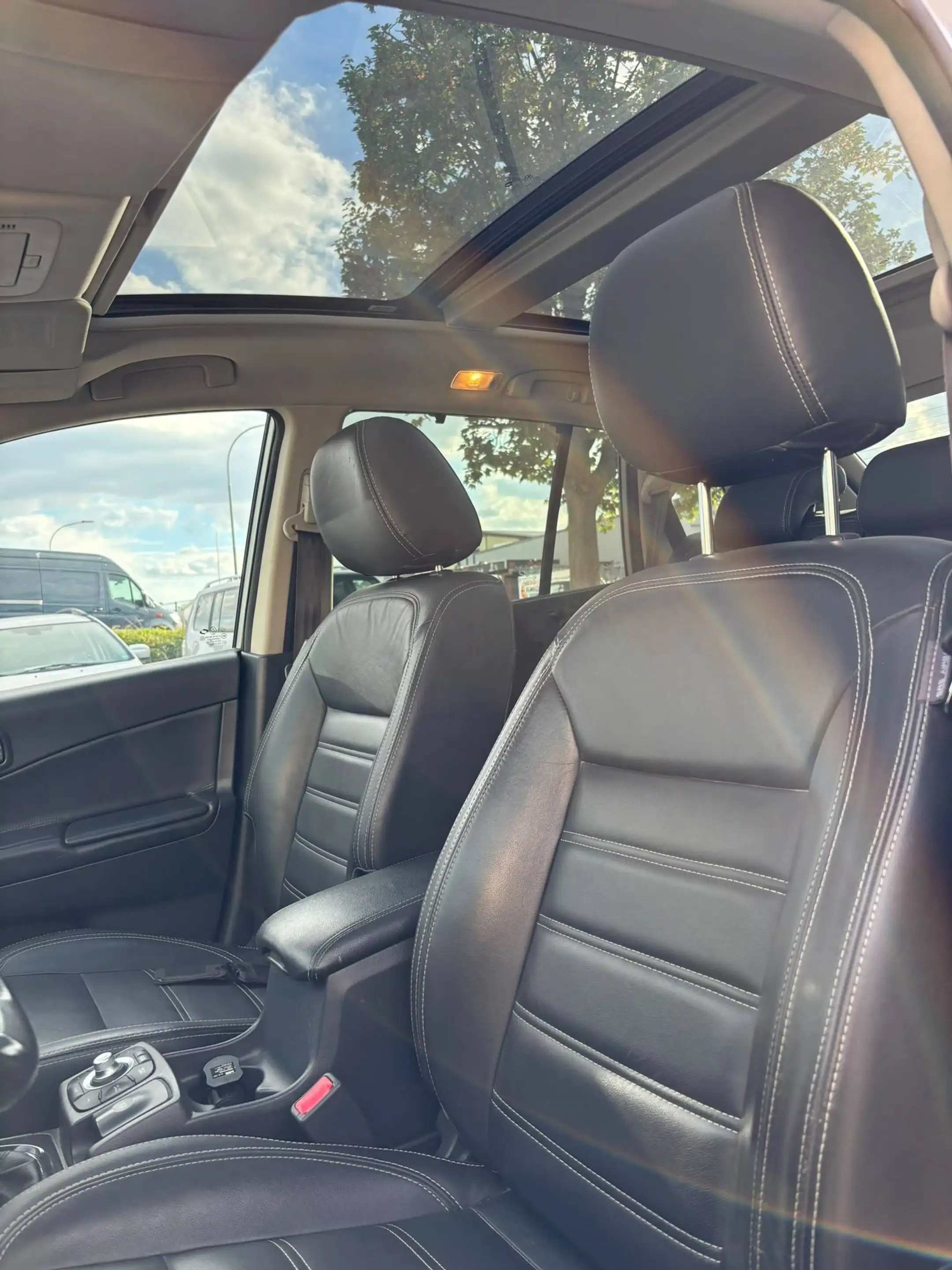 Renault Koleos Night*BOSE*AHK*LEDER*PANO*PDC*ALU*KEYLESS-ENTRY* — photo 13