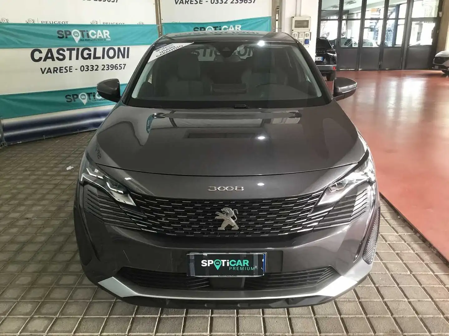 Peugeot 3008 Allure 1.2  PureTech 130 cv - veicolo usato Grigio - 2