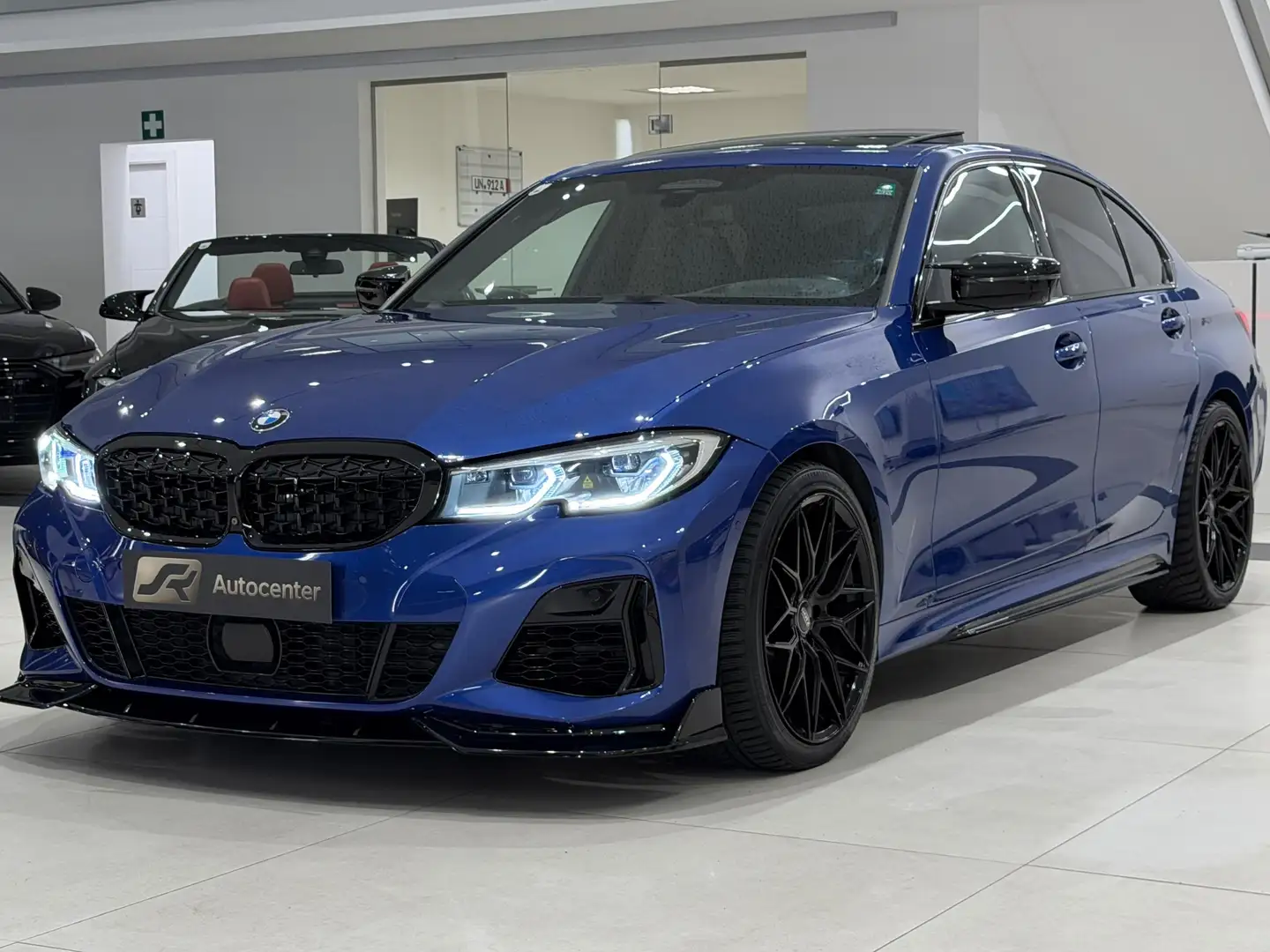 BMW 330 330i Aut. Blau - 1