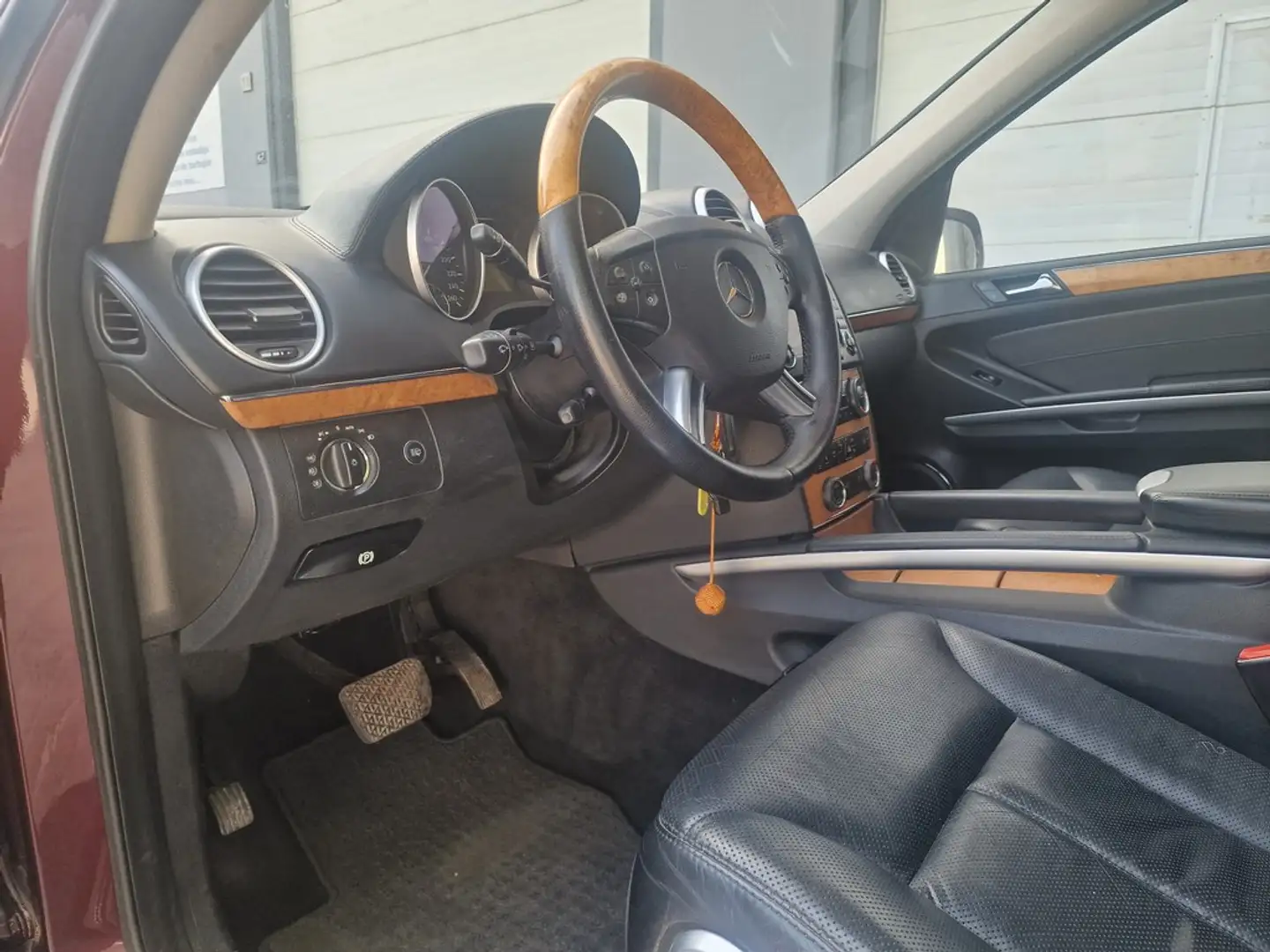 Mercedes-Benz GL 500 Aut. Burdeos - 2