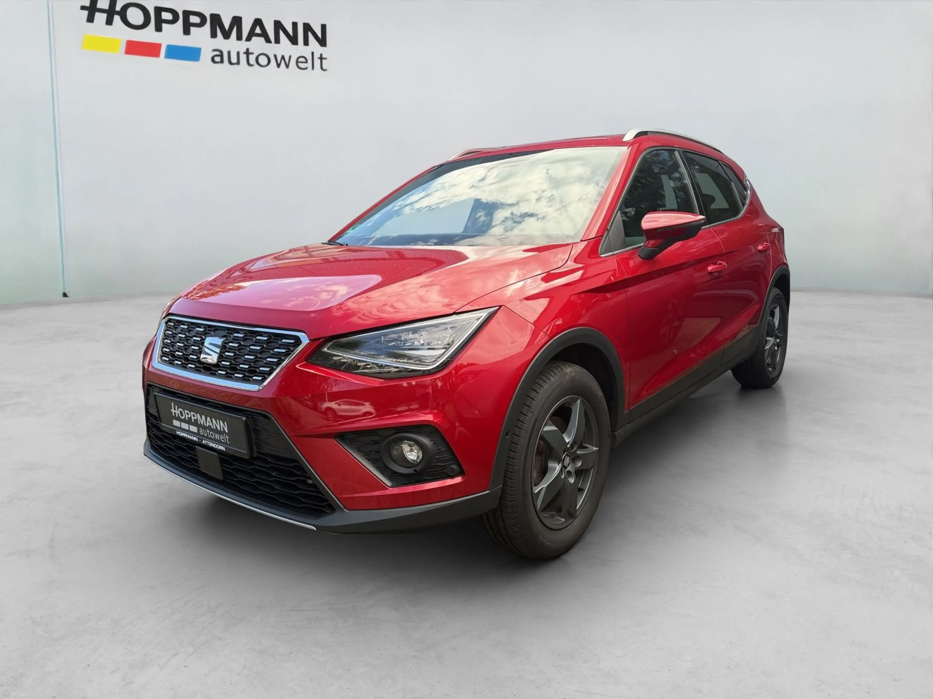 SEAT Arona Xcellence 1.0 TSI*AHK*LED*SHZ*CARPLAY*8-FA — photo 2