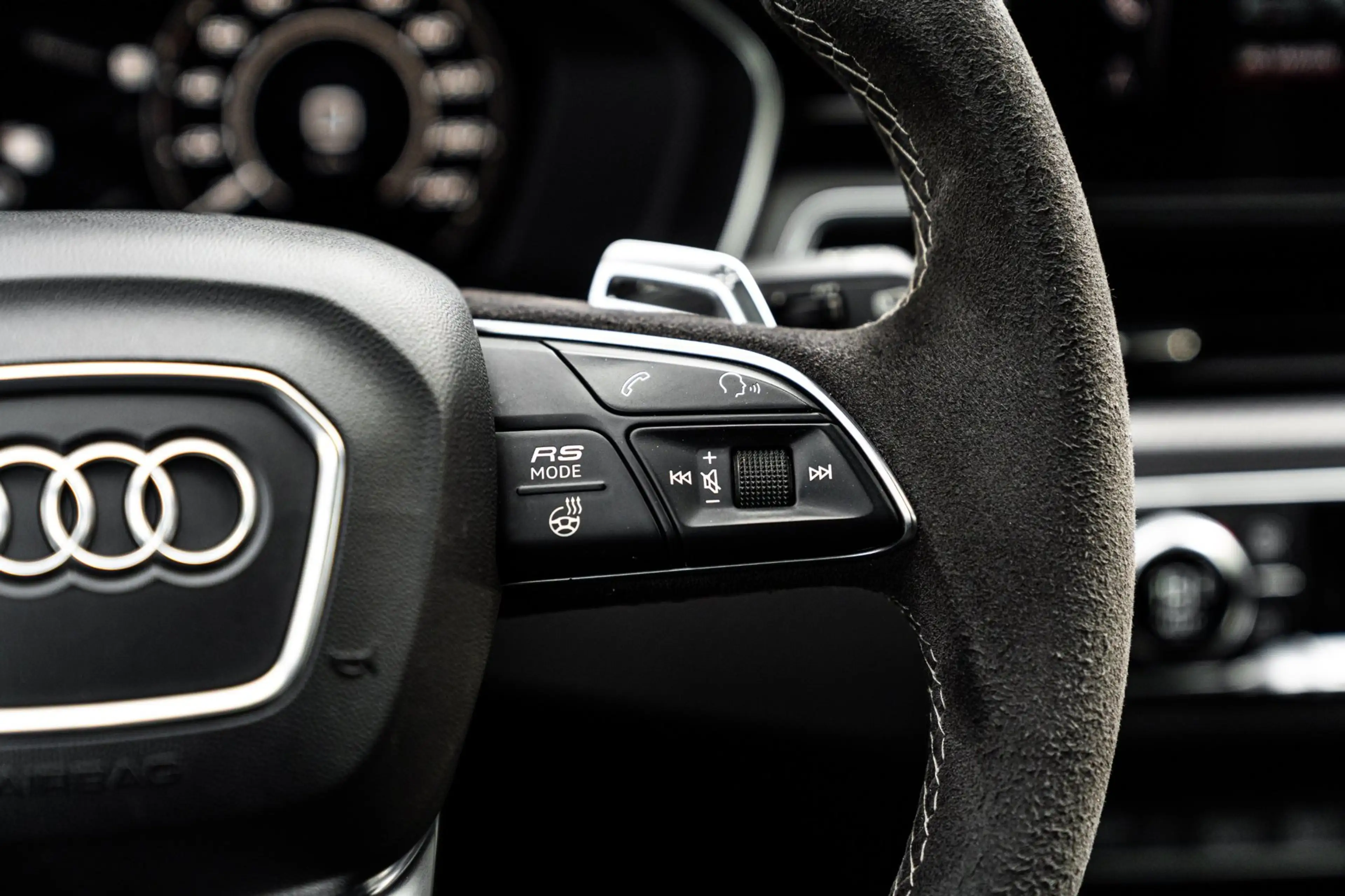 Audi RS4 Avant 2.9 TFSI Quattro | Keramisch | ACC | Carbon — photo 33