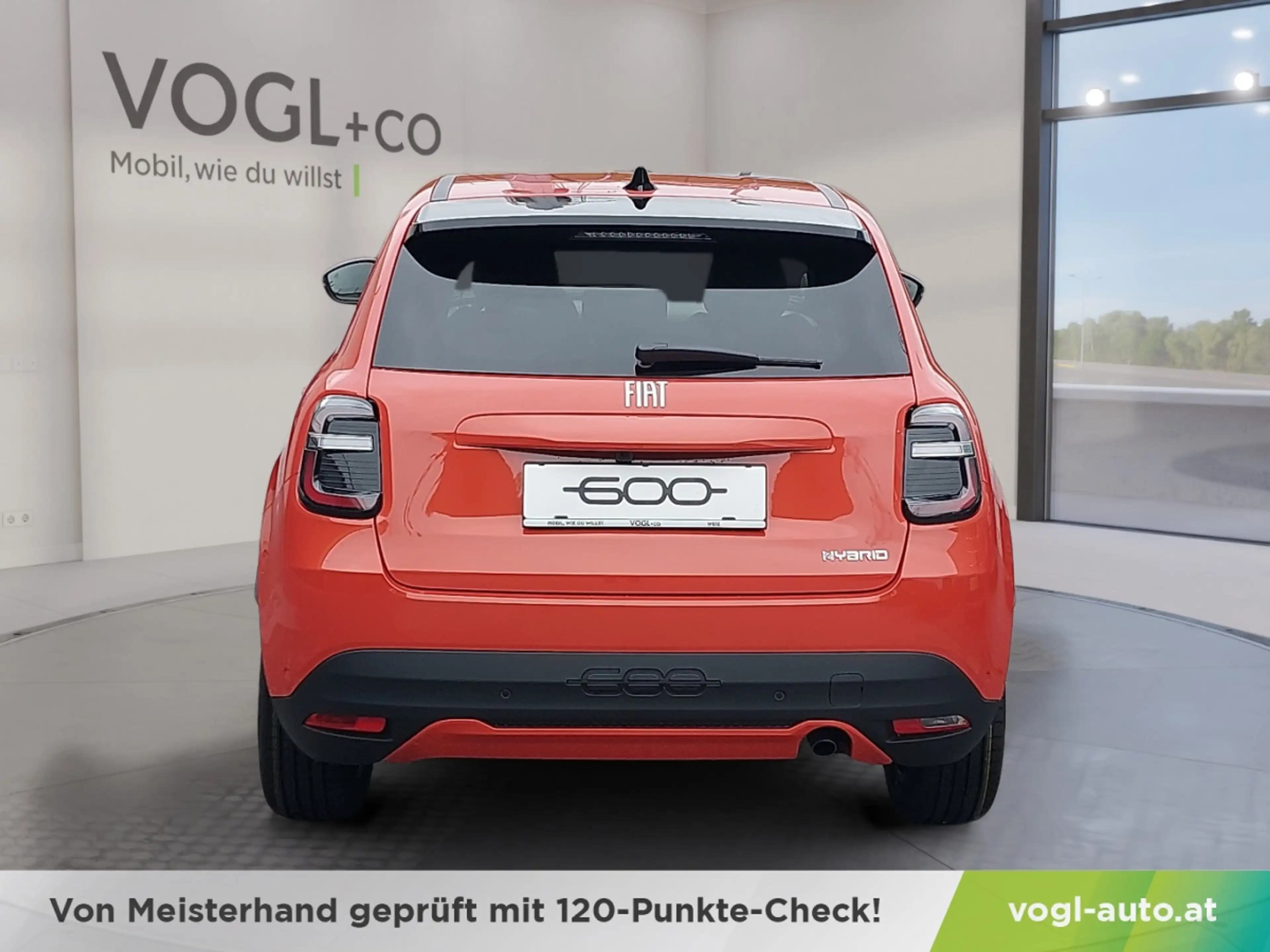 Fiat 600 Hybrid La Prima — photo 7