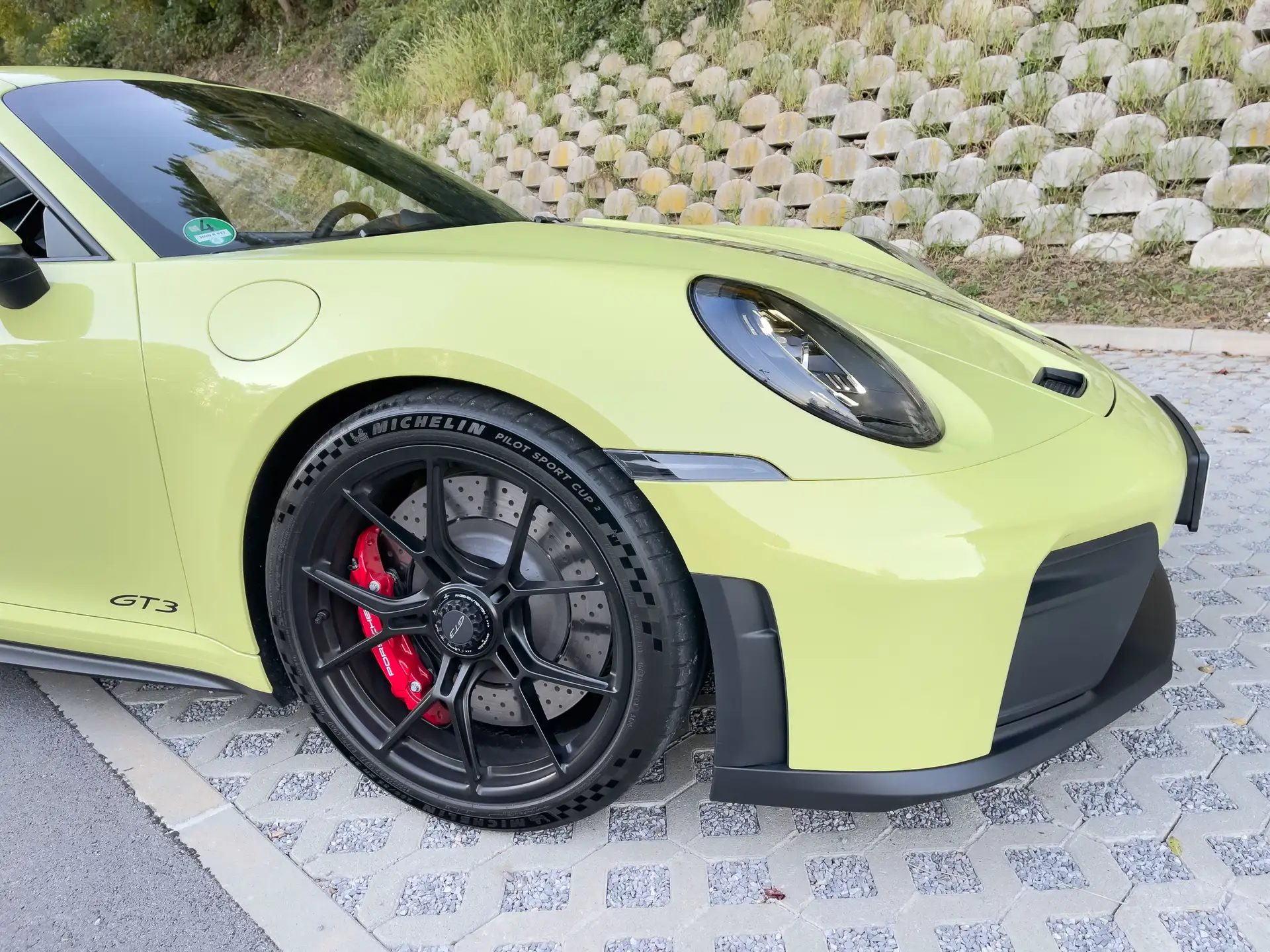포르쉐 911 GT3 2026 노랑 사진 5