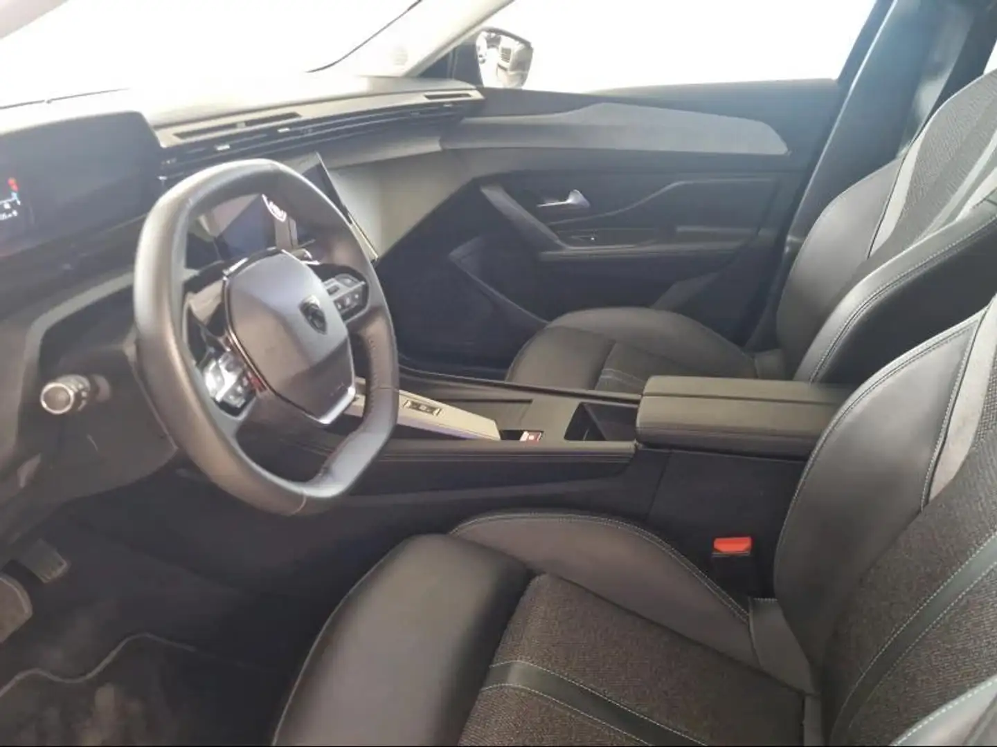 Peugeot 308 Allure 1.2i 130 Automaat Camera | GPS | Carplay | Nero - 2
