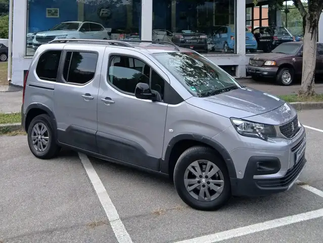 Peugeot Rifter 1.5 bluehdi Allure