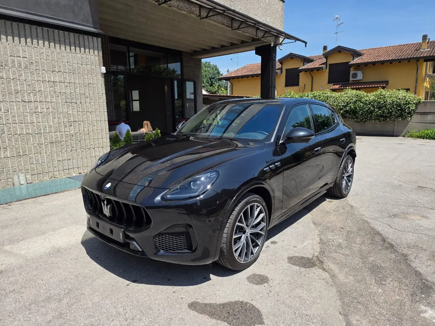 Maserati Grecale 2.0 mhev Modena 330cv auto Nero - 1