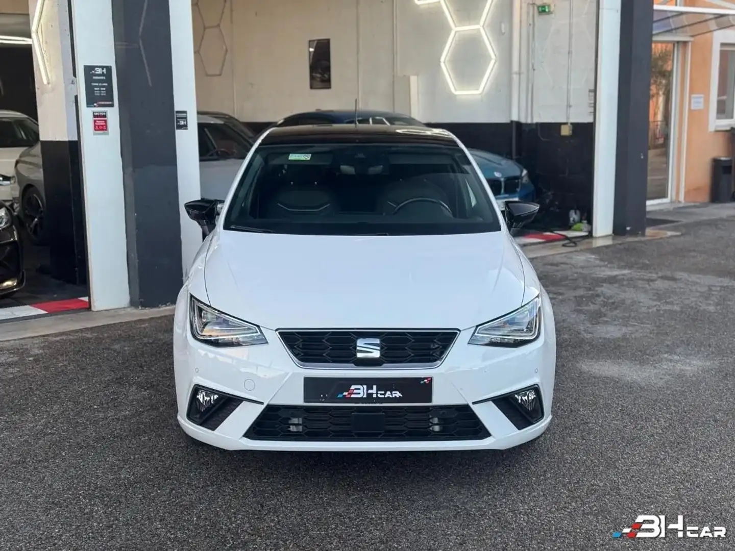 SEAT Ibiza FR 1.5L TSI 150cv DSG / TOIT OUVRANT / KEYLESS / CAMERA Weiß - 2