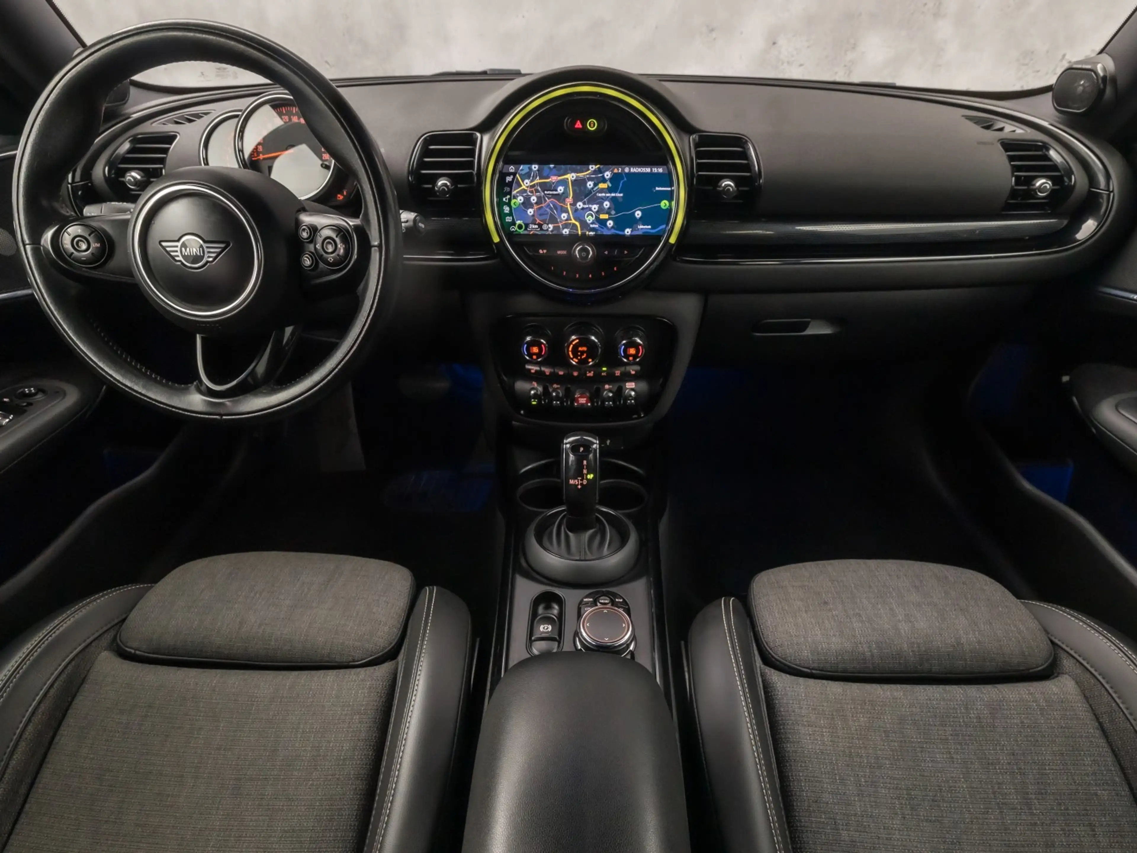 MINI Cooper Clubman 1.5 Chili Automaat (GROOT NAVI, CLIMATE, STOELVERW — photo 6