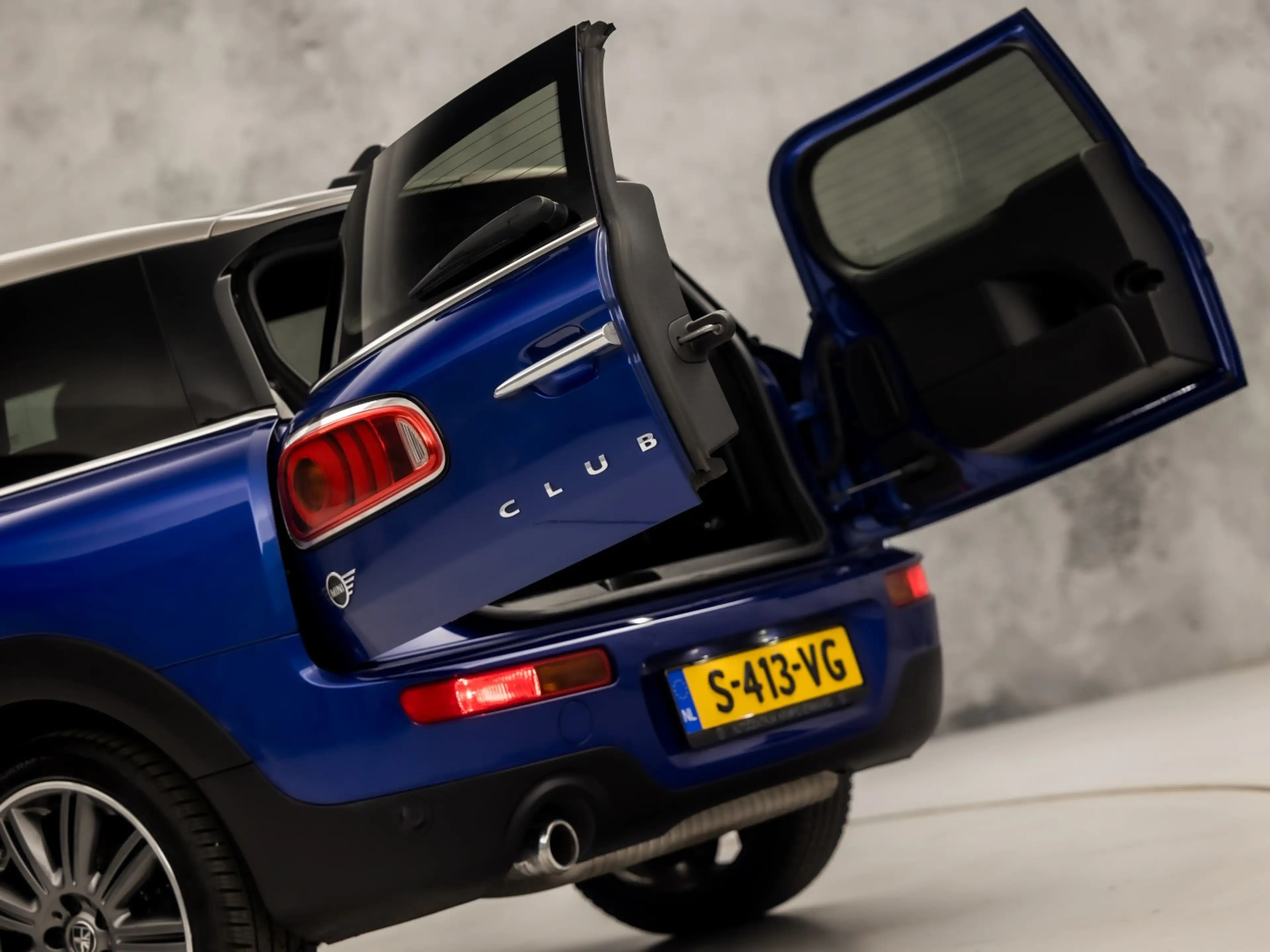 MINI Cooper Clubman 1.5 Chili Automaat (GROOT NAVI, CLIMATE, STOELVERW — photo 31