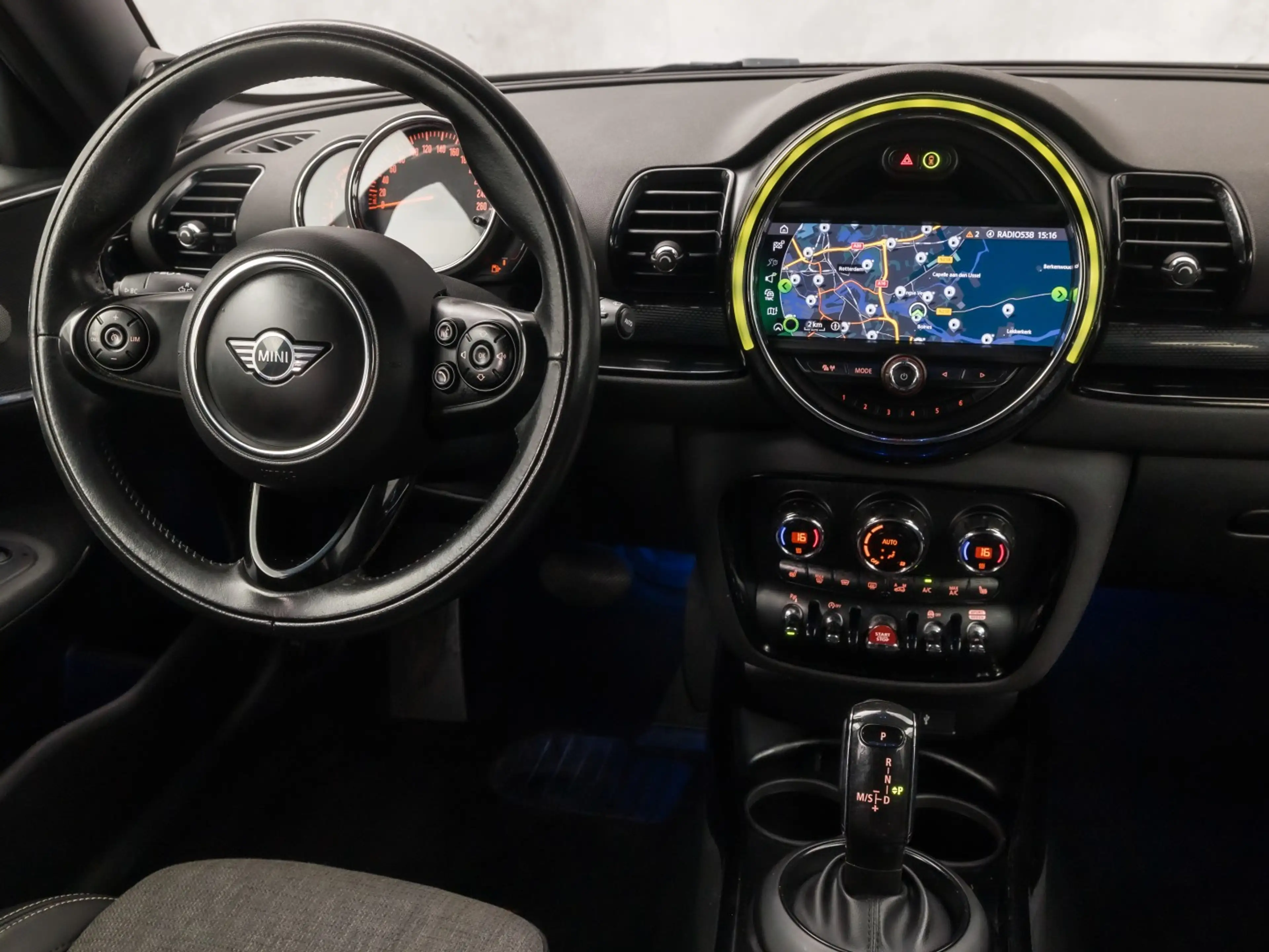 MINI Cooper Clubman 1.5 Chili Automaat (GROOT NAVI, CLIMATE, STOELVERW — photo 7