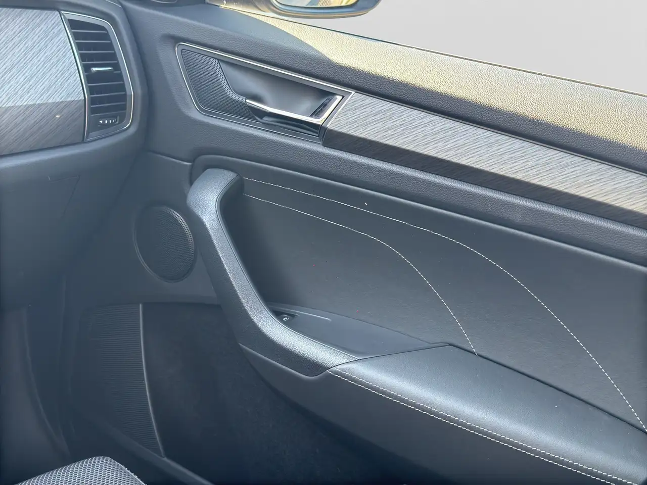 Skoda Kodiaq 1.5 tsi Style dsg 7p.ti, миниатюра 18