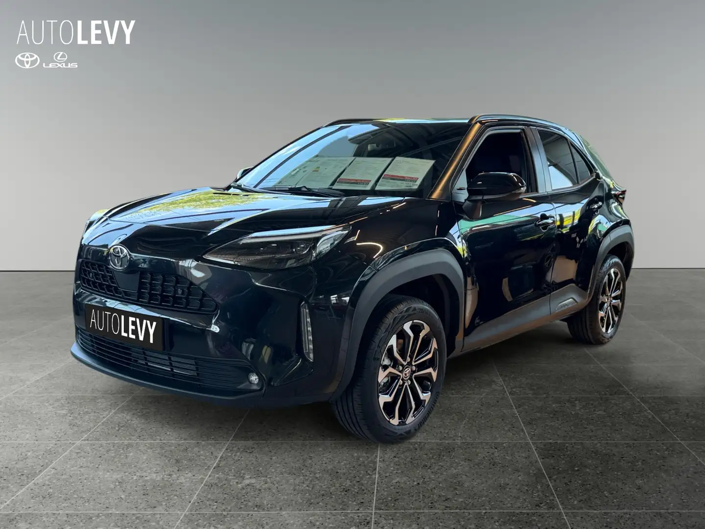 Toyota Yaris Cross 1,99% AKTION *SAFETY&WINTERPAKET* Schwarz - 2