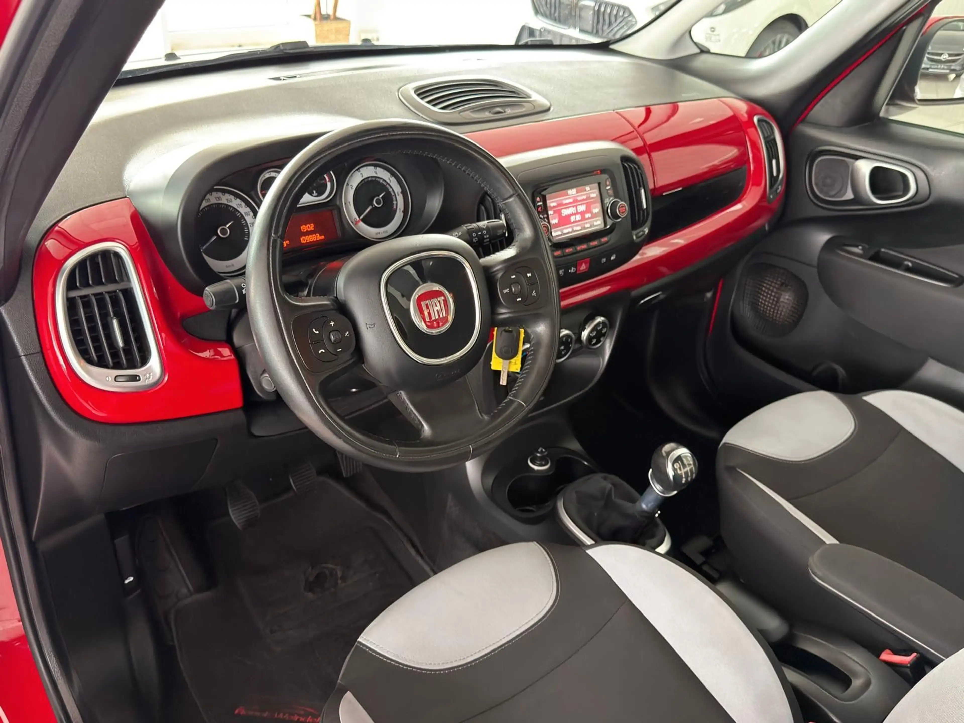Fiat 500L Pop Star+Scheckheft+Sitzheizung+Tempomat — photo 9