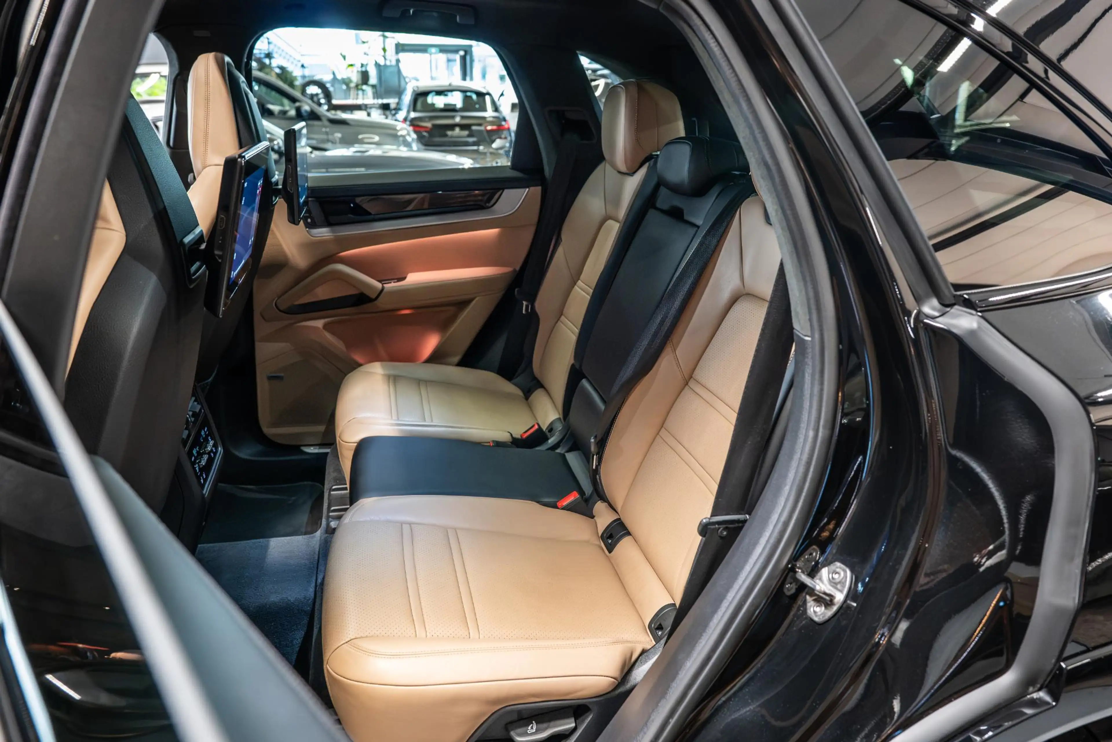 Porsche Cayenne 3.0 E-Hybrid Sportdesign | 1e Eigenaar | TV Scherm — photo 5