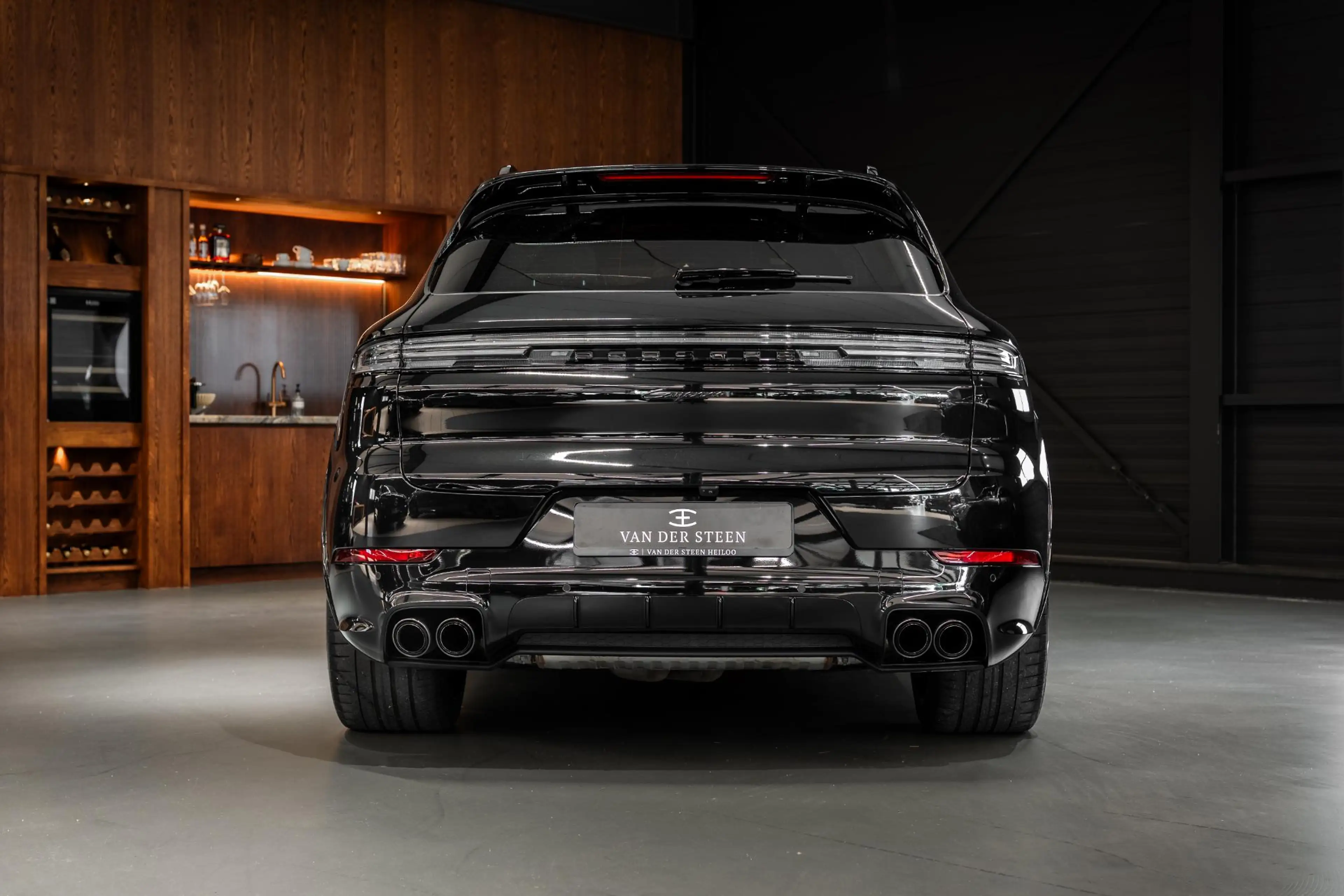Porsche Cayenne 3.0 E-Hybrid Sportdesign | 1e Eigenaar | TV Scherm — photo 12