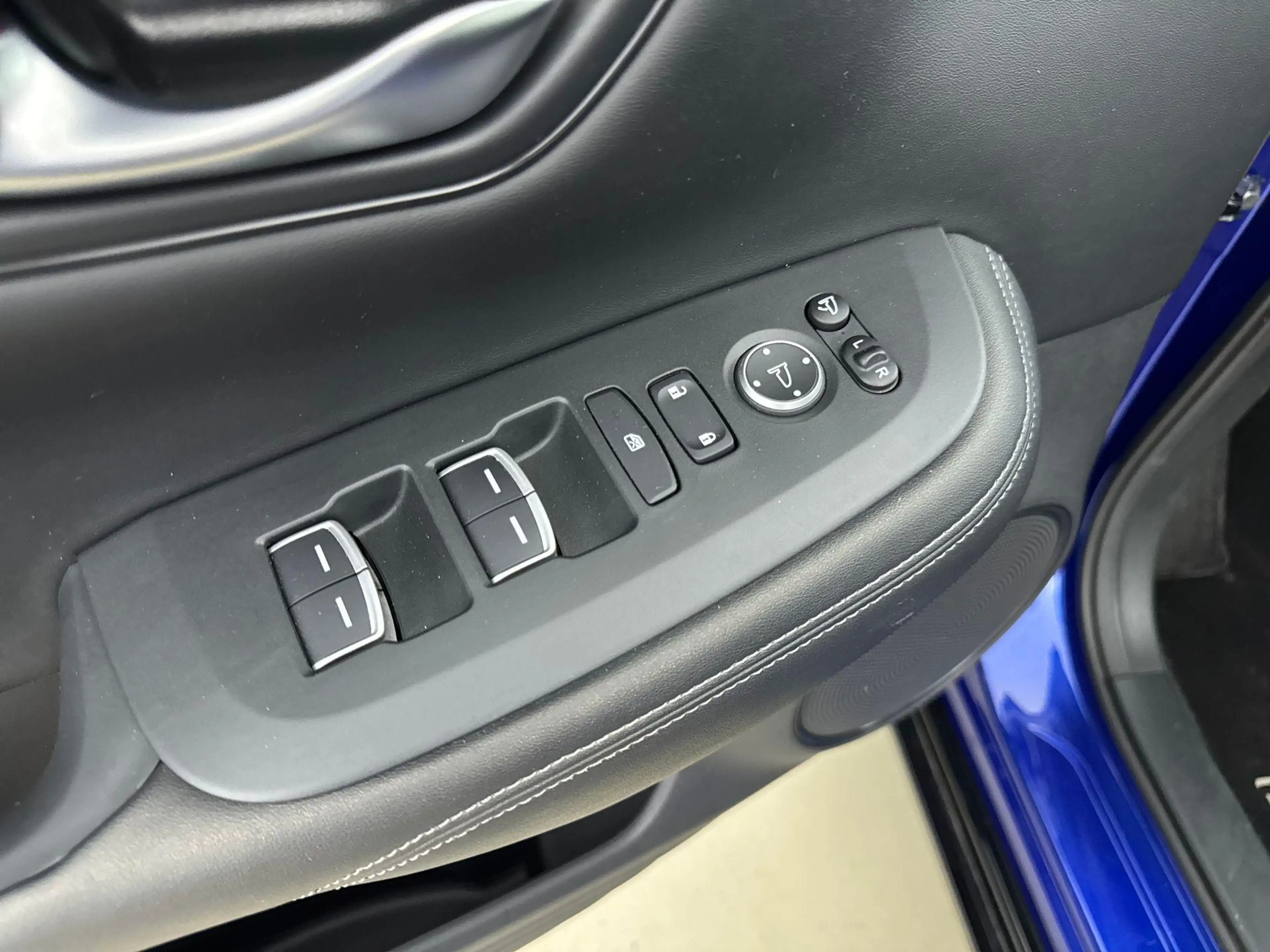 Honda ZR-V 2.0 e:HEV Sport 184 pk | Navigatie | Apple Carplay — photo 9