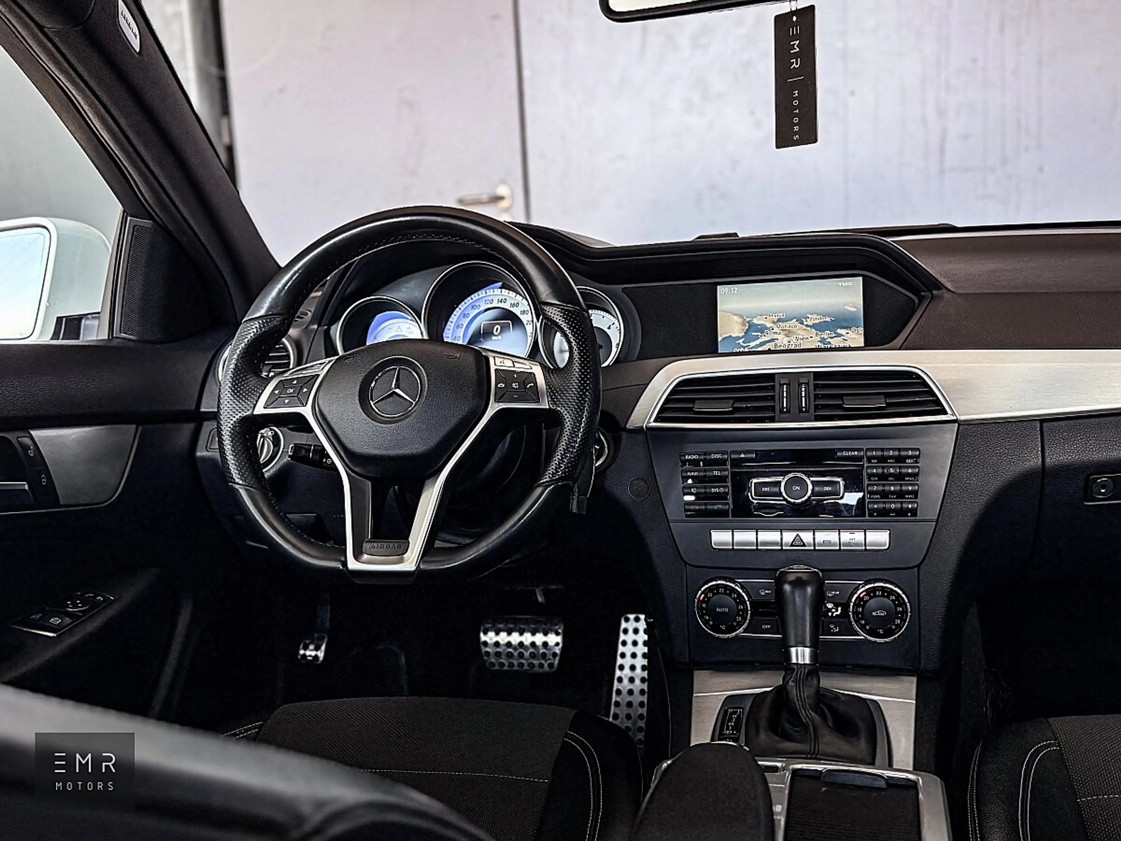 Mercedes-Benz C 220 CDI BlueEfficiency Coupe Aut. AMG-LINE, COMAND,... — photo 12