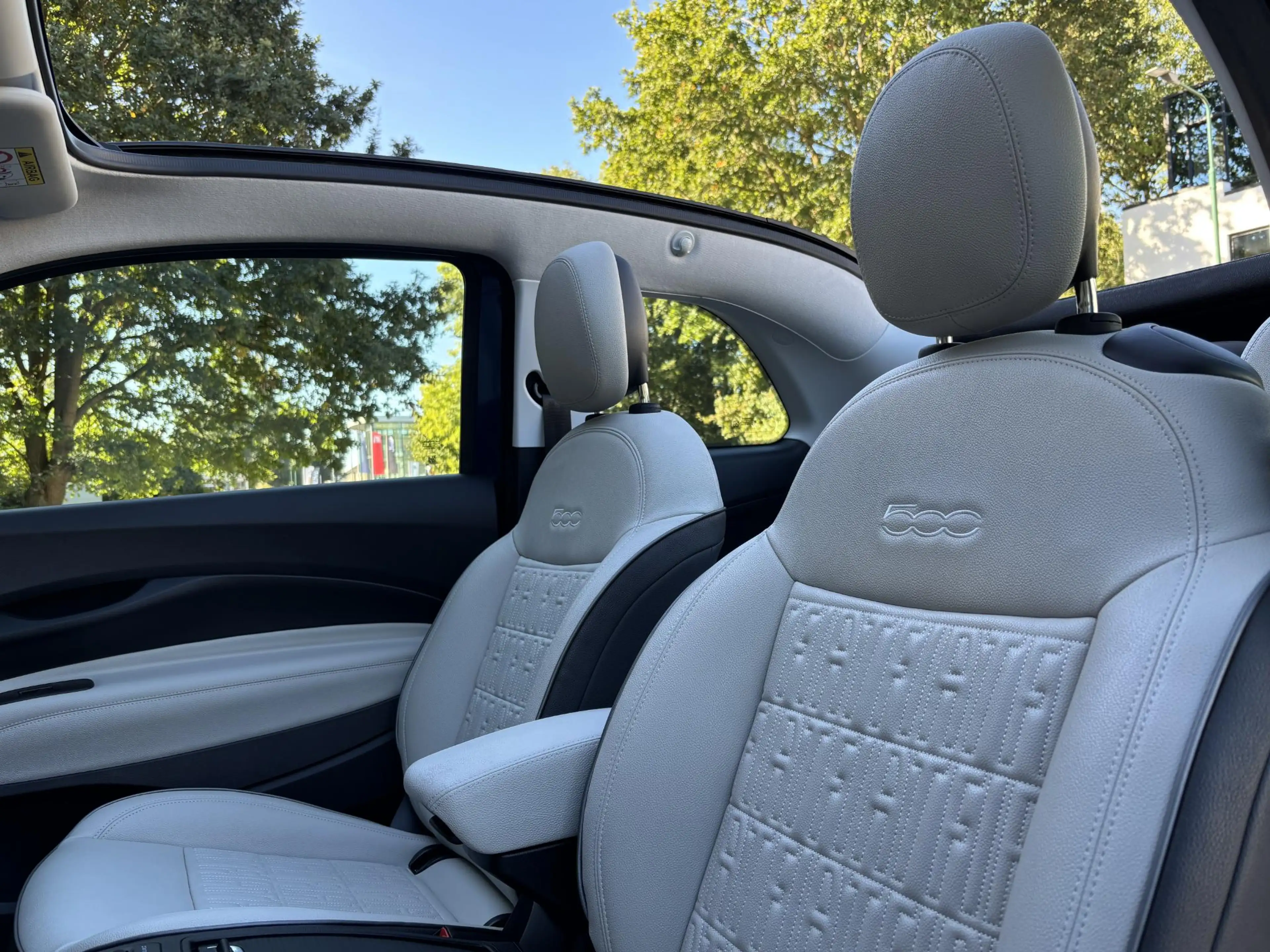 Fiat 500e La Prima 42 kWh Cabrio | ACCU 94% | Navigatie | Le — photo 10