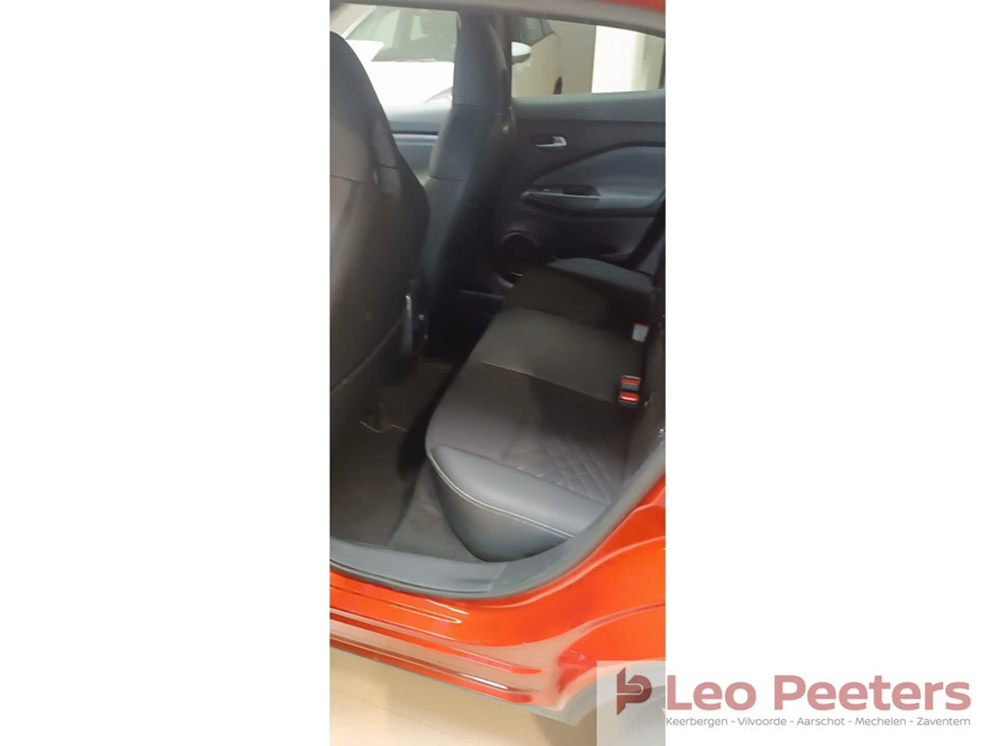 Nissan Juke — photo 7