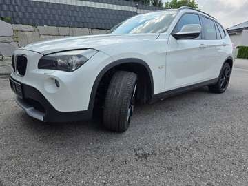 X1 xDrive18d, AHK, Allrad, 18" Sommerr.