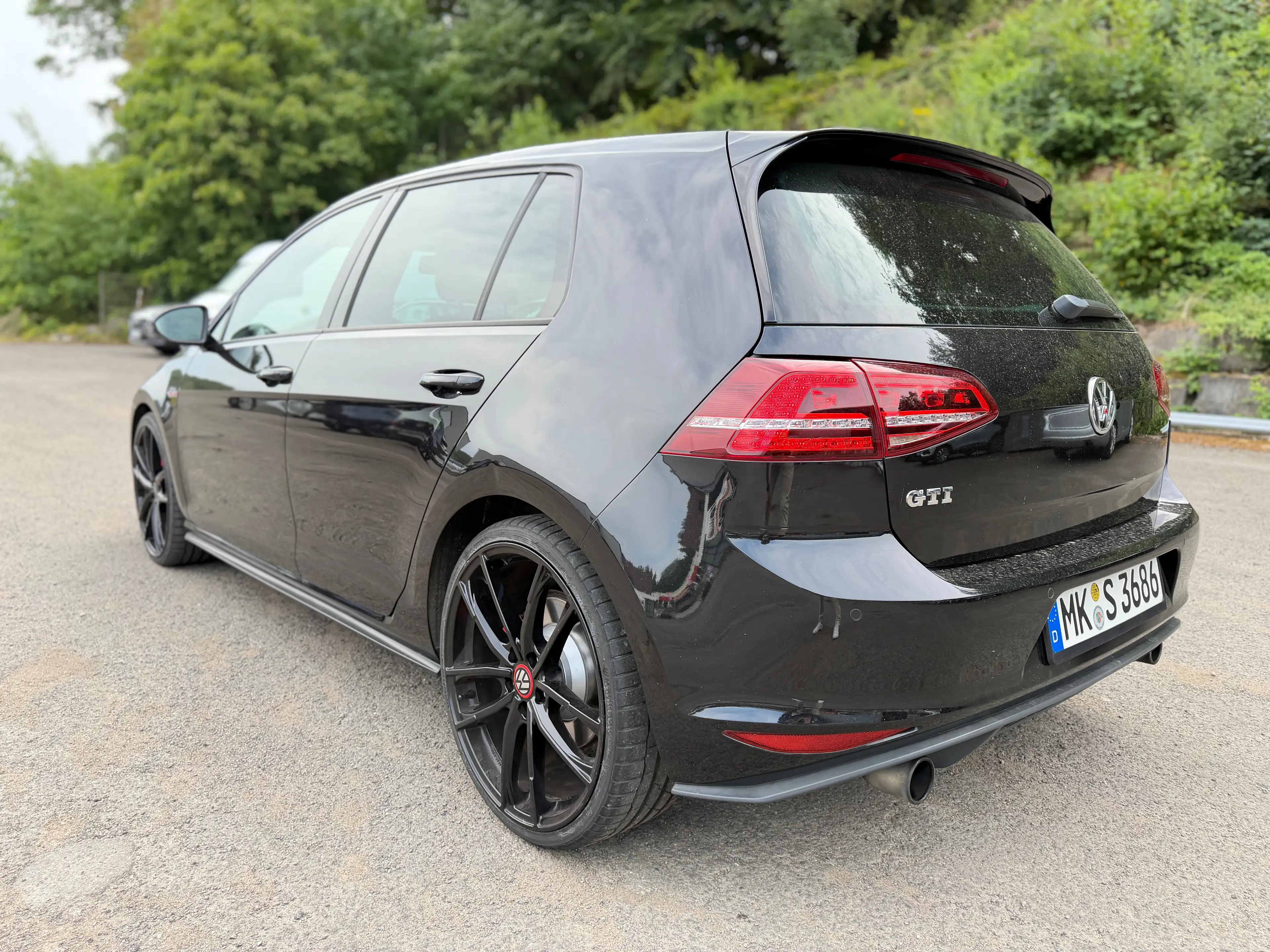 Volkswagen Golf GTI Golf VII 5-Türer BlueMotion Technology — photo 2